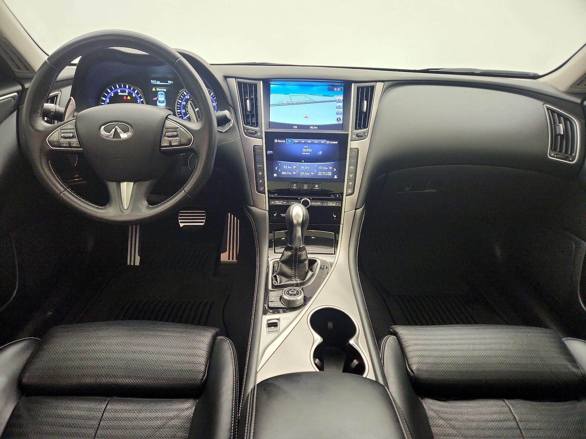 Thumbnail: 2015 INFINITI Q50 - 9