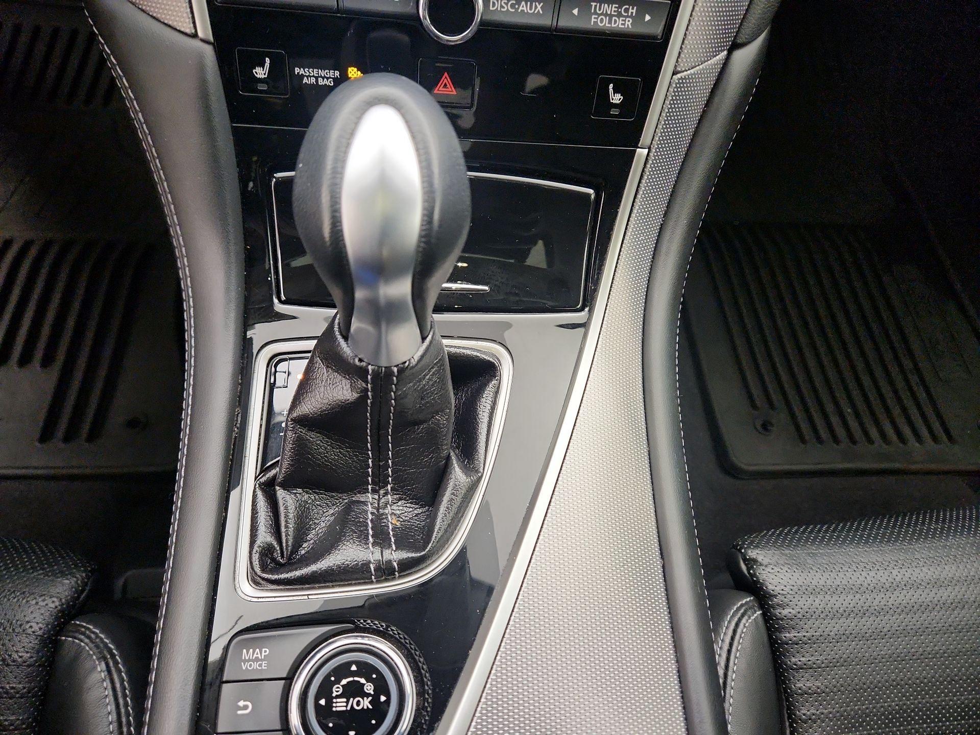 Thumbnail: 2015 INFINITI Q50 - 18