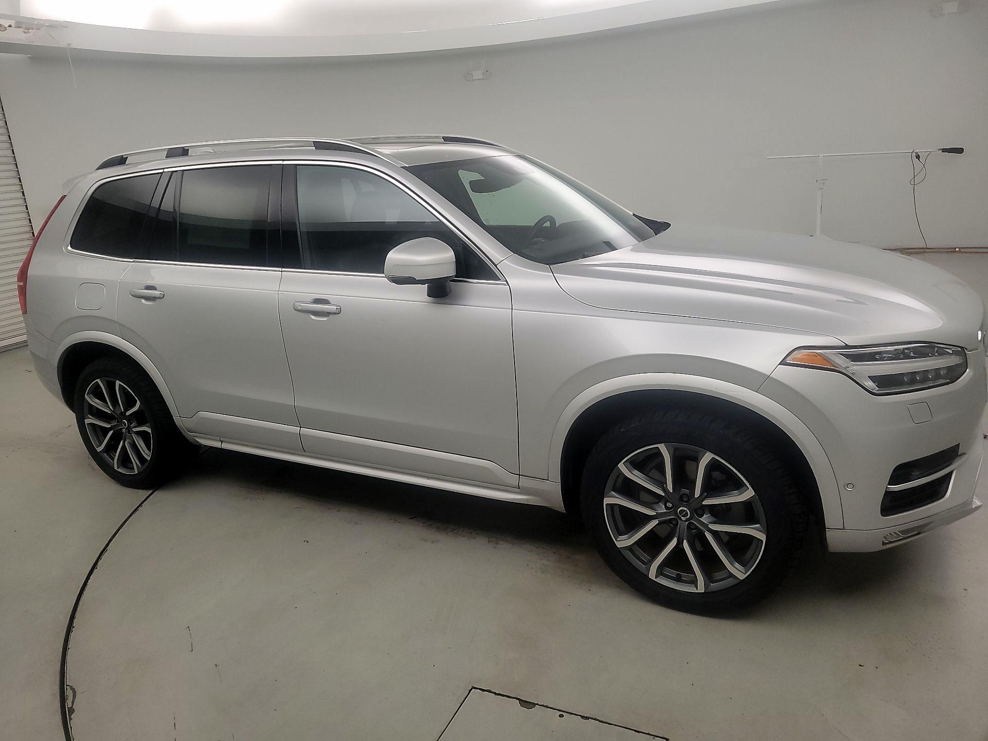 Thumbnail: 2019 Volvo XC90 - 4