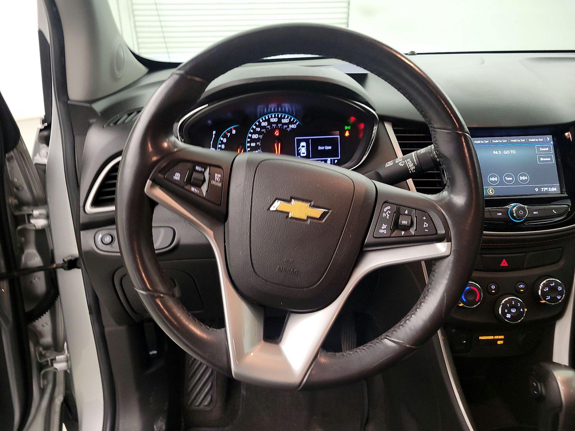 Thumbnail: 2019 Chevrolet Trax - 10