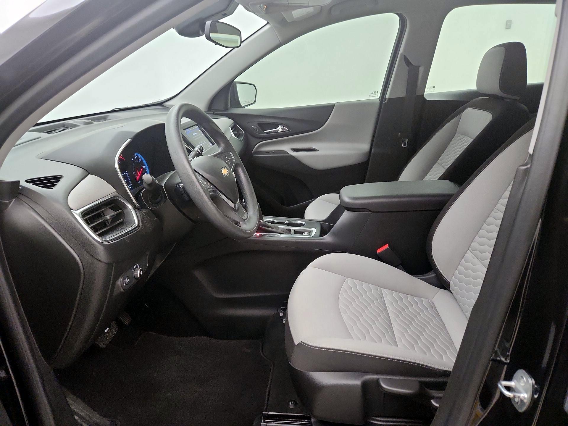 Thumbnail: 2020 Chevrolet Equinox - 11