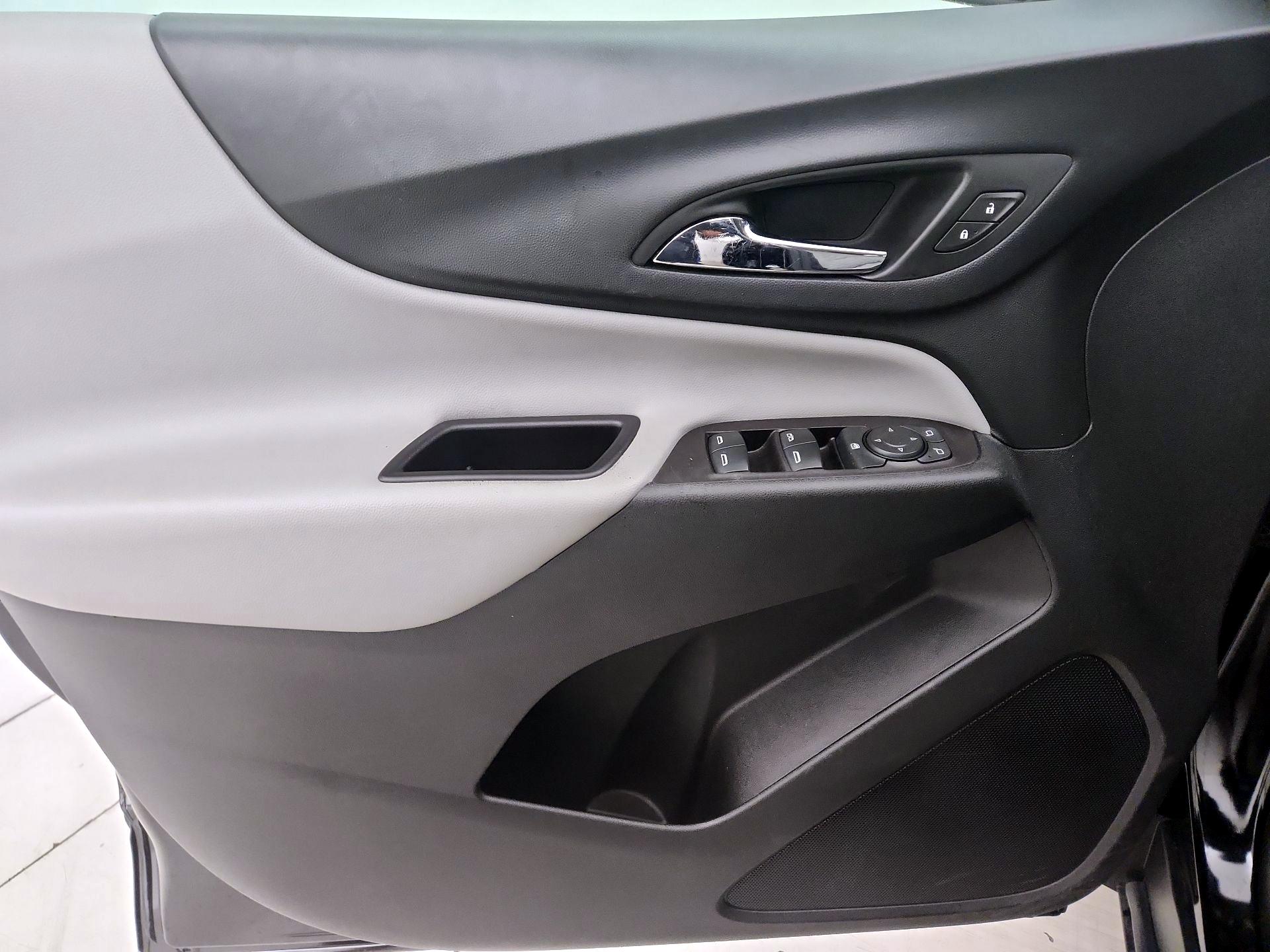 Thumbnail: 2020 Chevrolet Equinox - 12