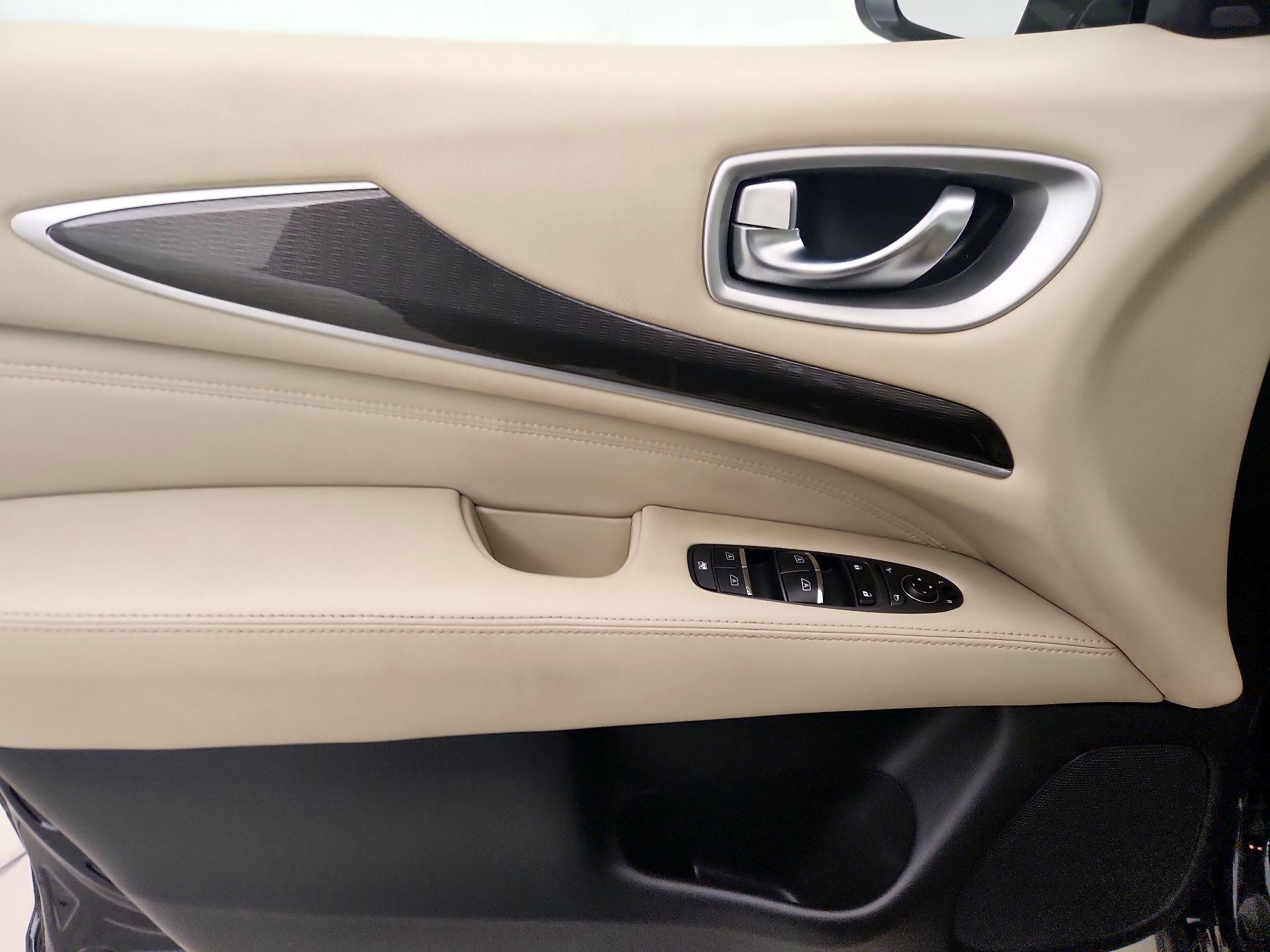 Thumbnail: 2020 INFINITI QX60 - 12