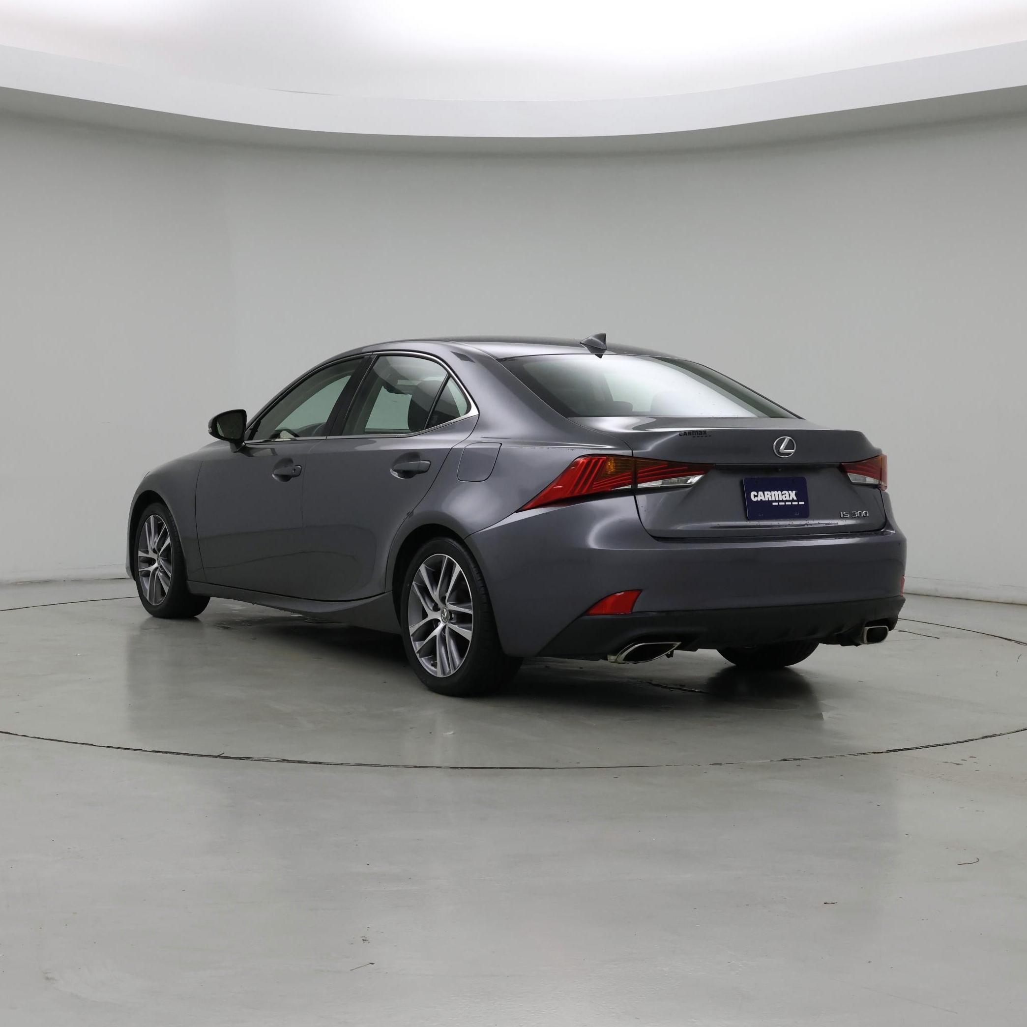 Thumbnail: 2020 Lexus IS - 2