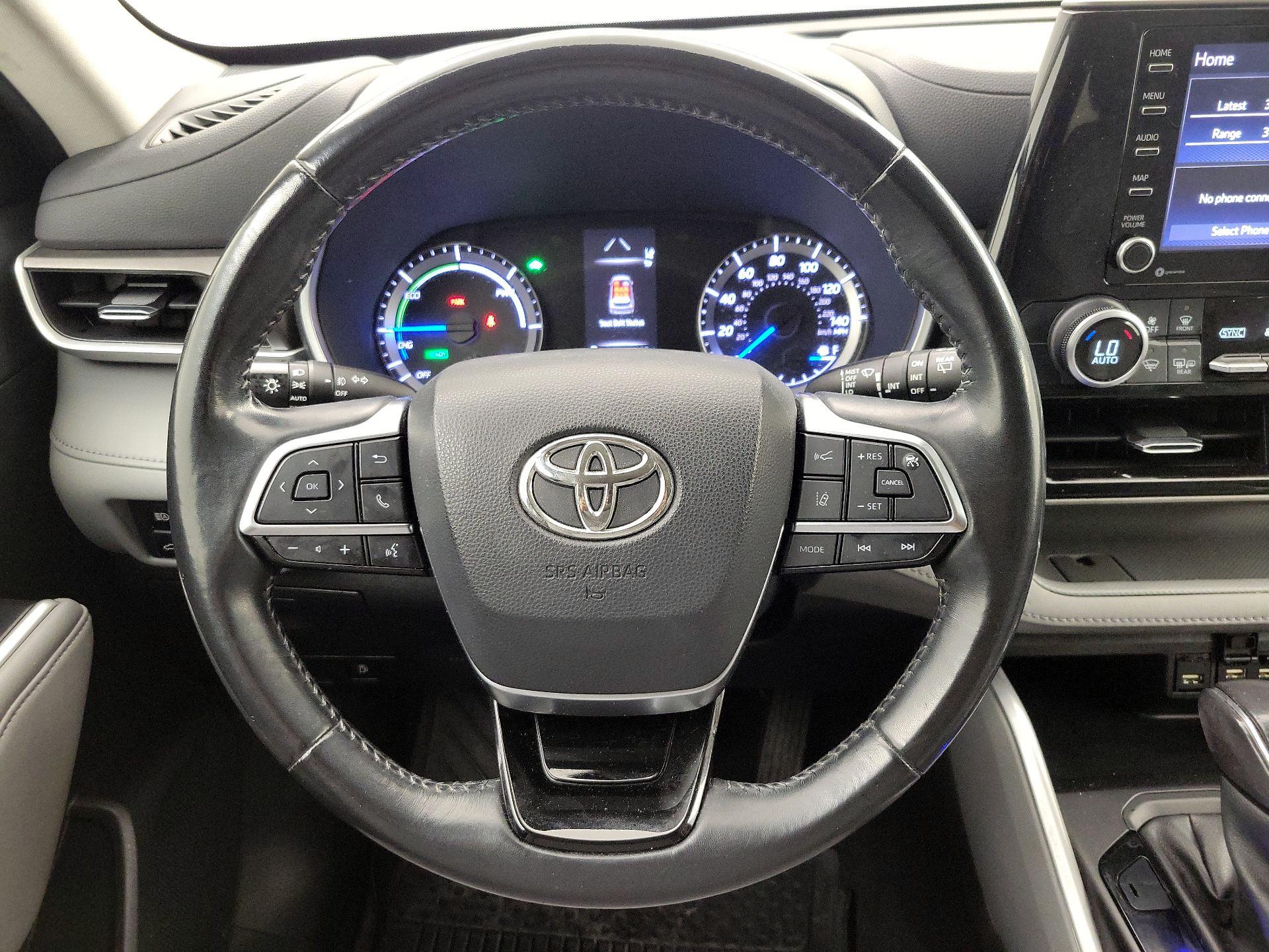 Thumbnail: 2021 Toyota Highlander - 10