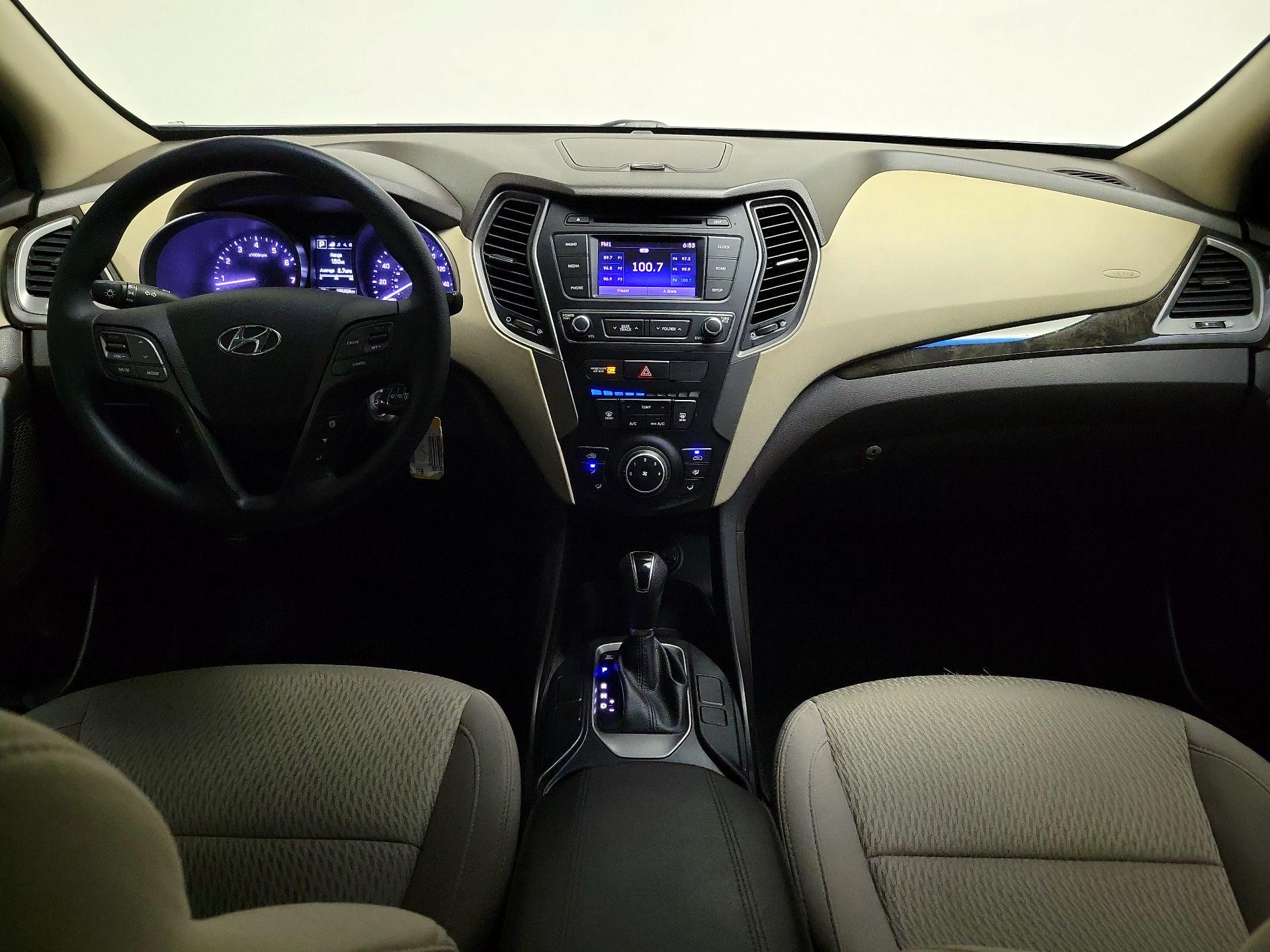Thumbnail: 2018 Hyundai Santa Fe - 9