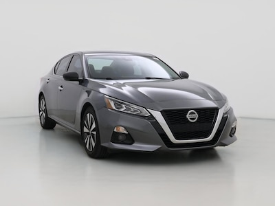 Gray 2019 Nissan Altima SV