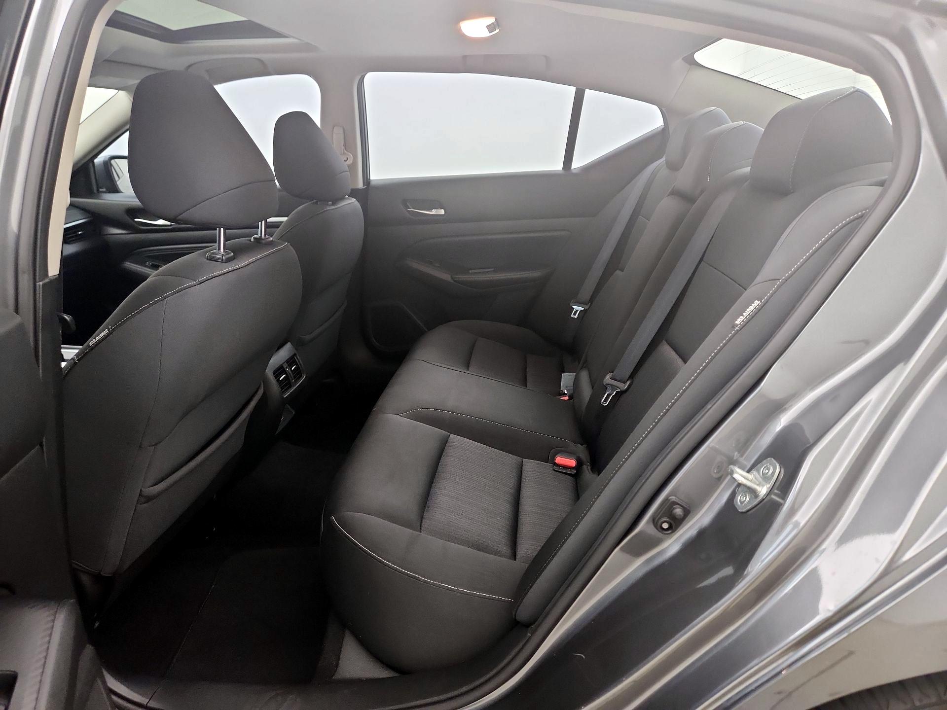 Thumbnail: 2019 Nissan Altima - 20