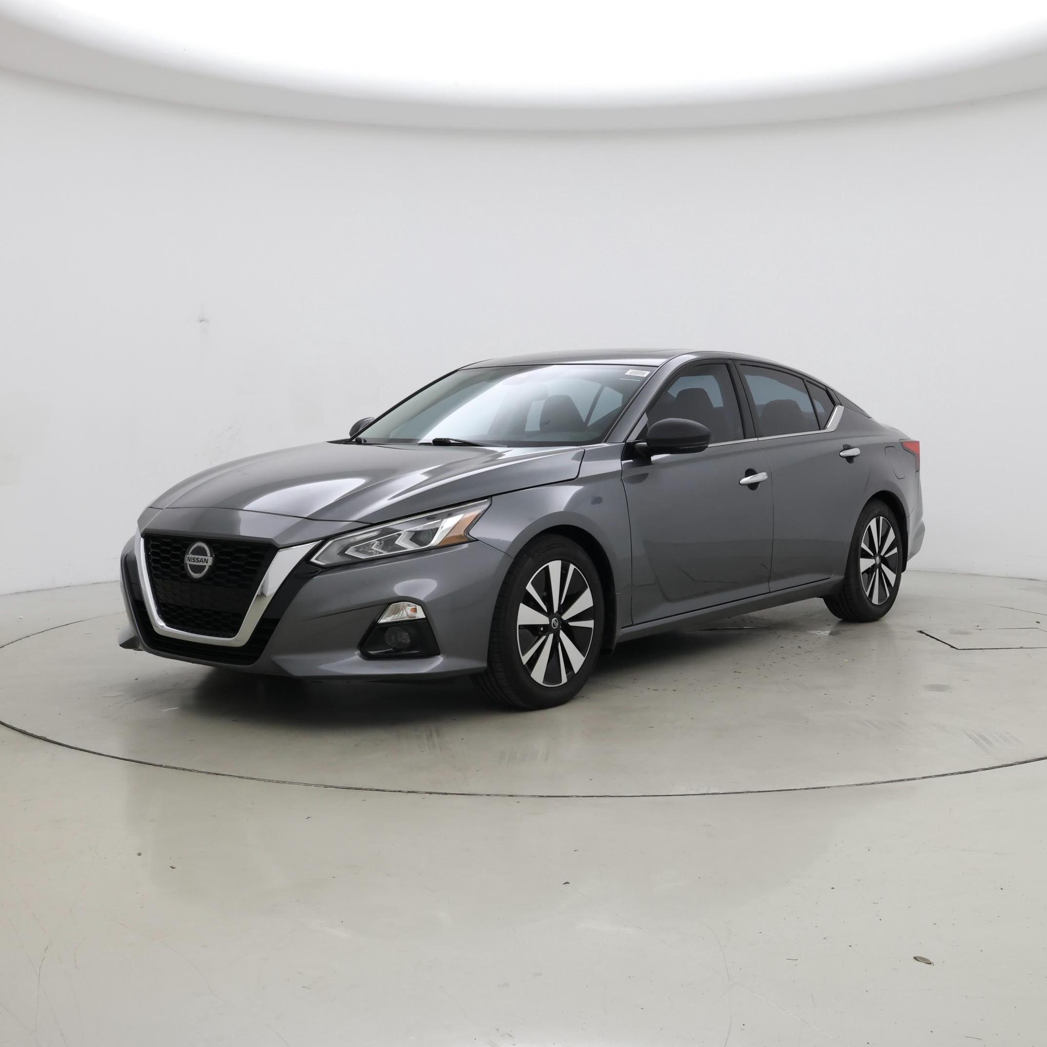 Thumbnail: 2019 Nissan Altima - 4