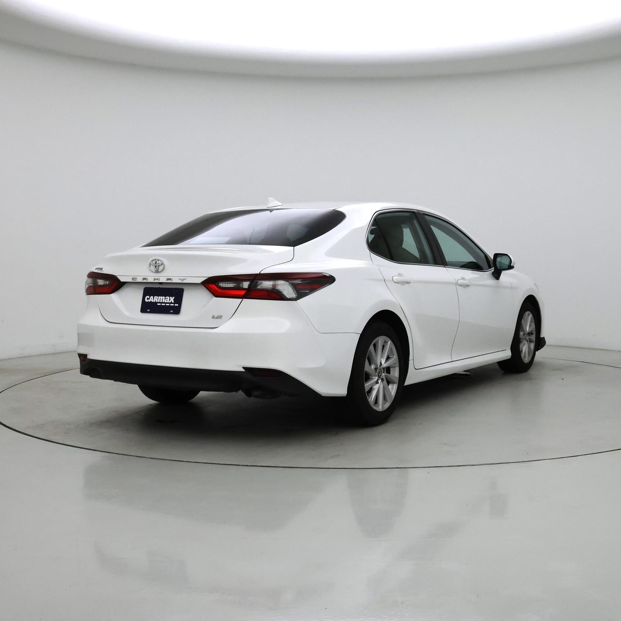 Thumbnail: 2022 Toyota Camry - 8
