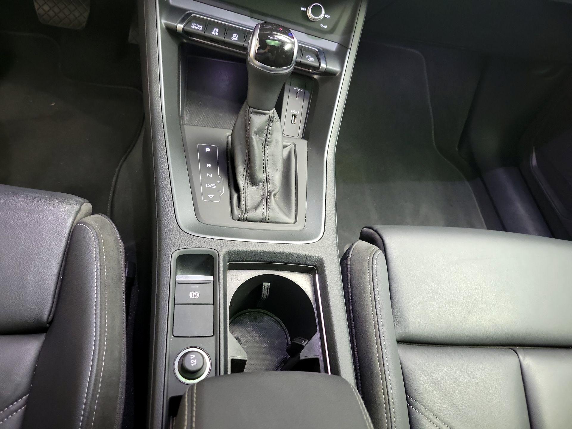Thumbnail: 2021 Audi Q3 - 18
