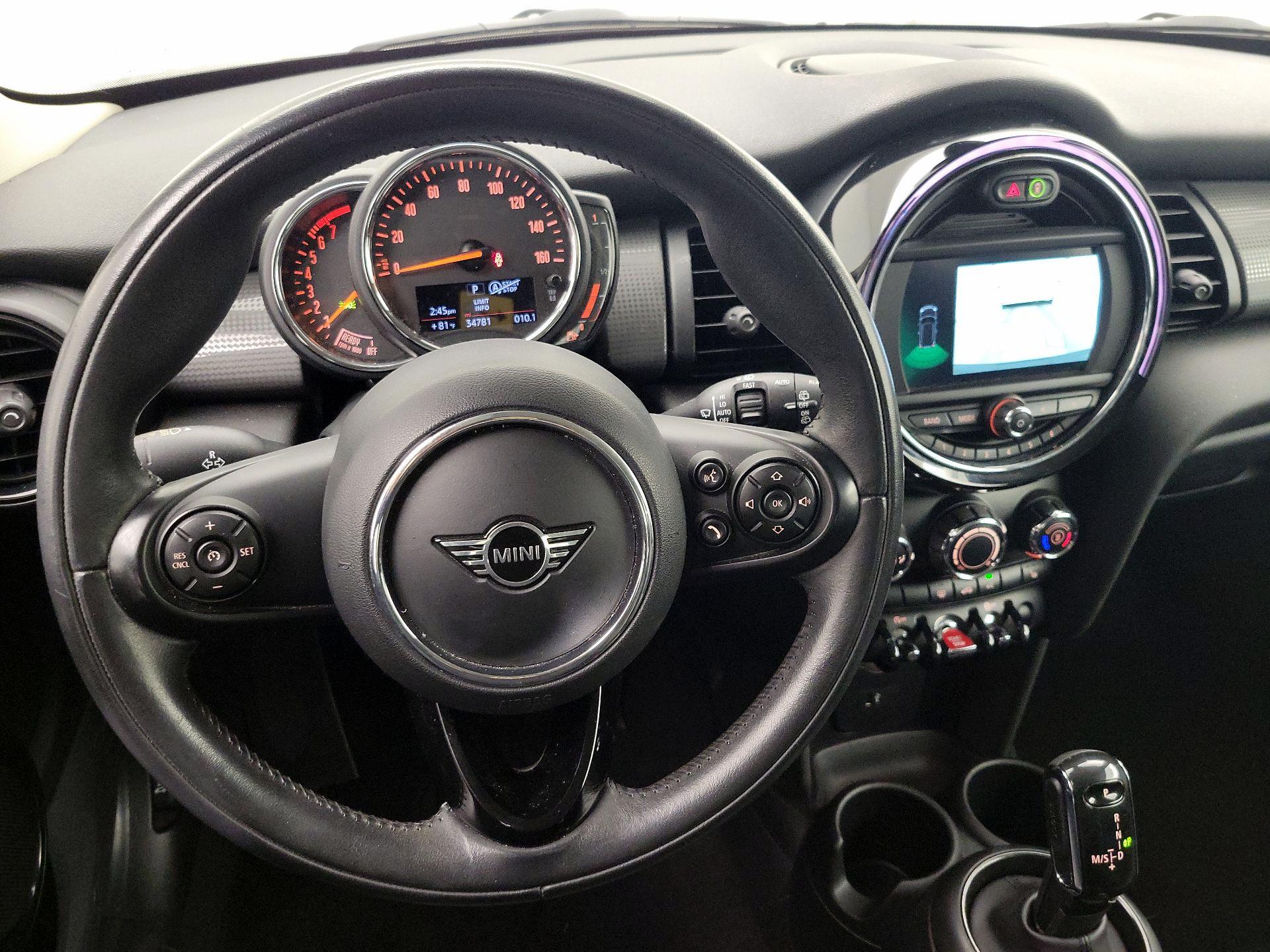 Thumbnail: 2020 MINI Cooper Hardtop - 10