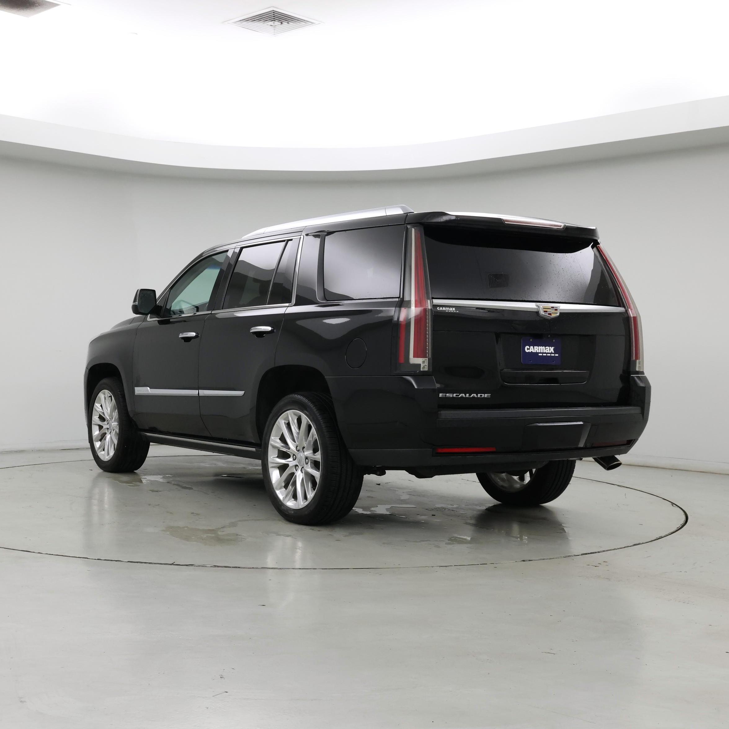 Thumbnail: 2019 Cadillac Escalade - 2