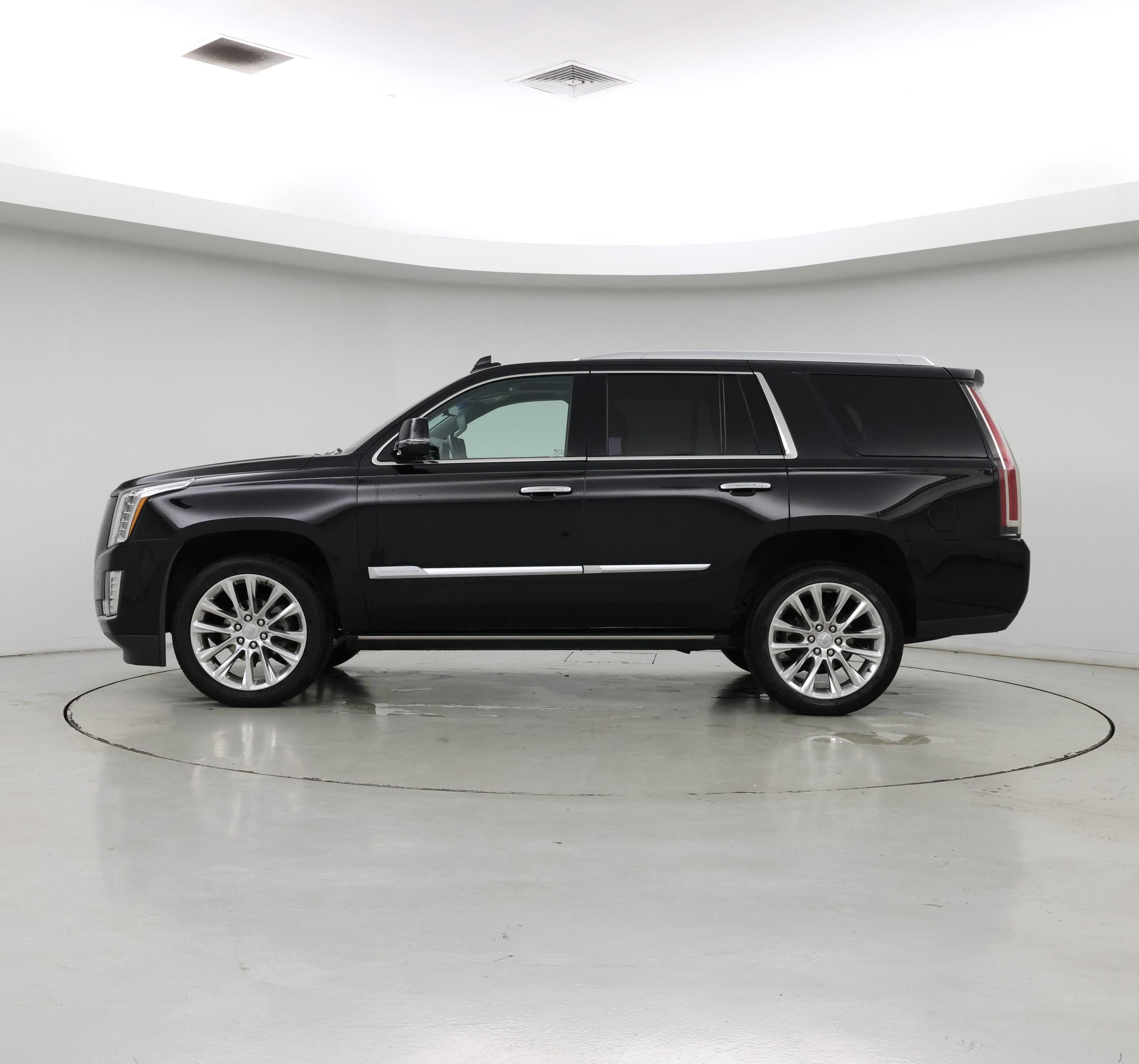 Thumbnail: 2019 Cadillac Escalade - 3