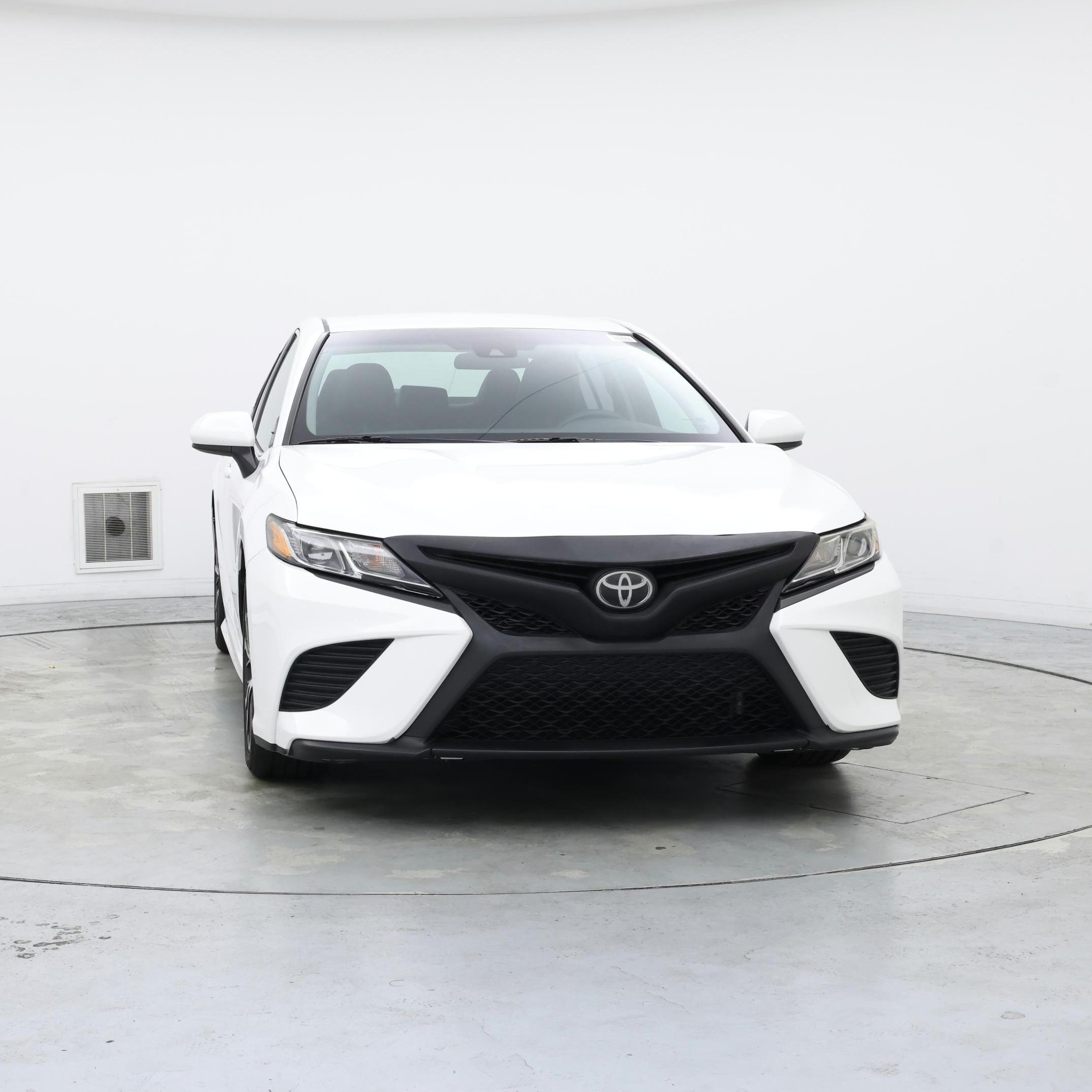 Thumbnail: 2018 Toyota Camry - 5
