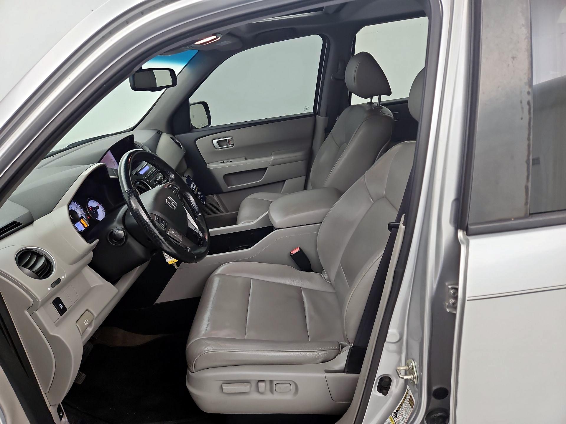 Thumbnail: 2014 Honda Pilot - 11