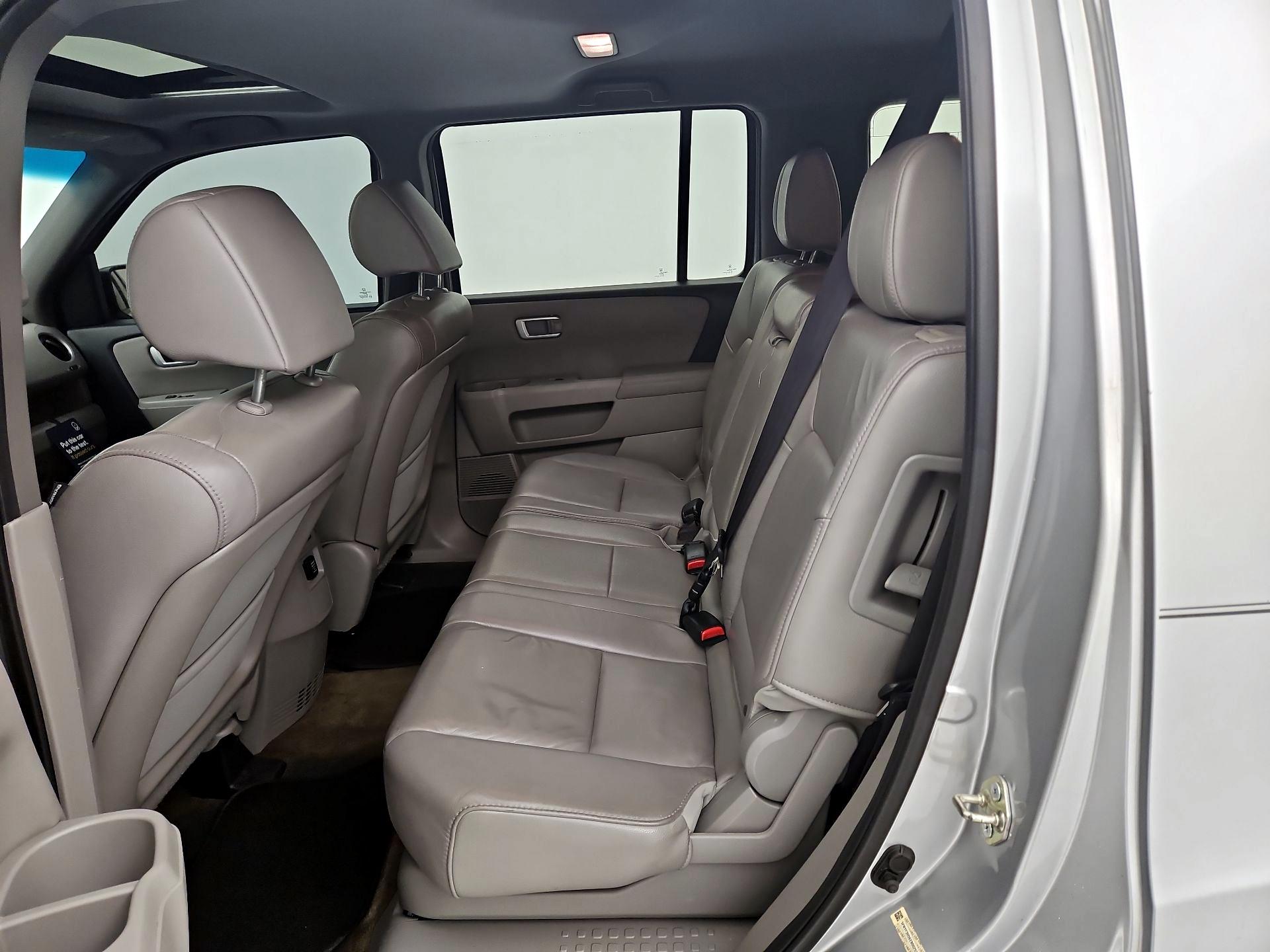 Thumbnail: 2014 Honda Pilot - 20