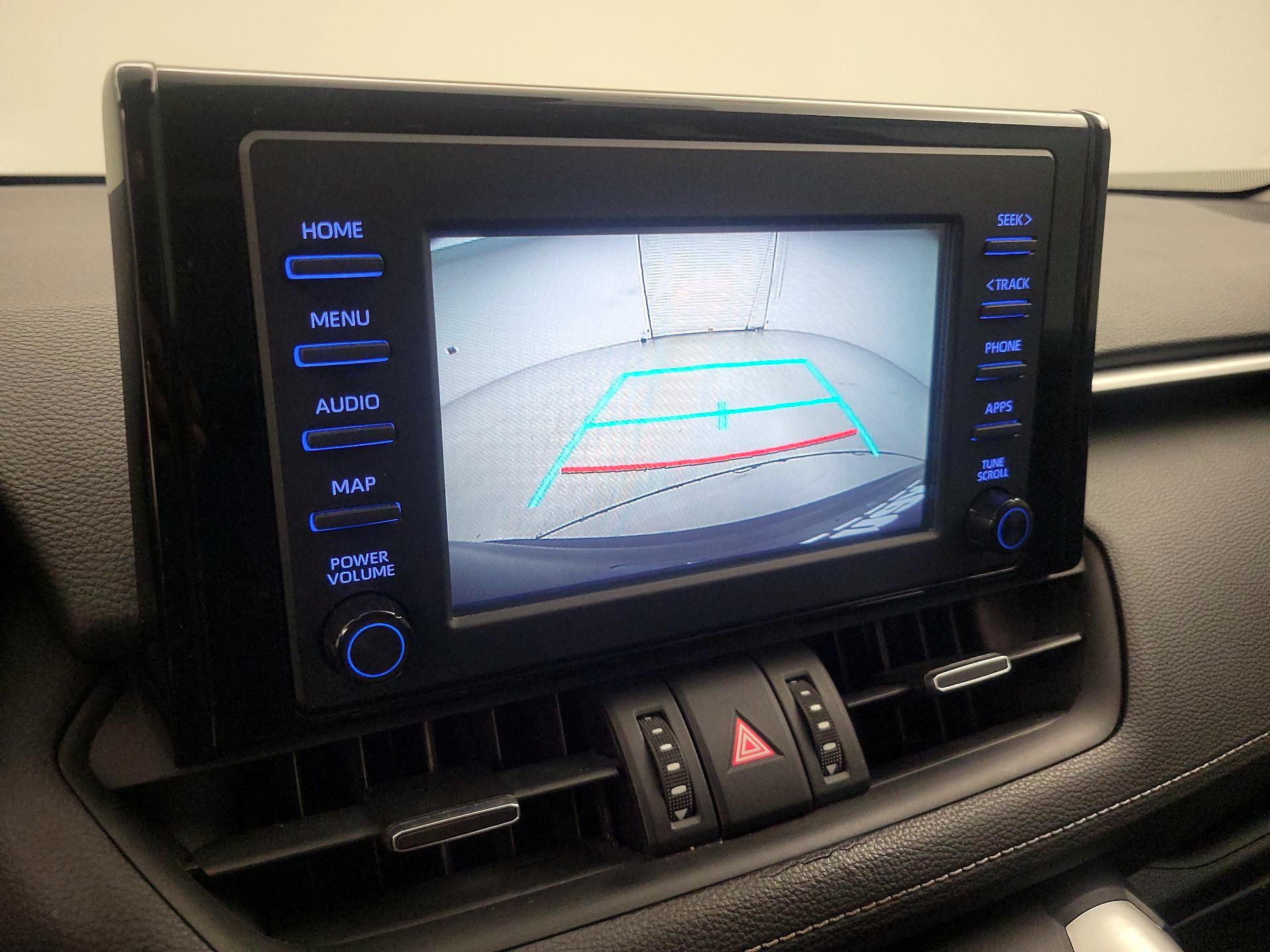Thumbnail: 2019 Toyota RAV4 - 14