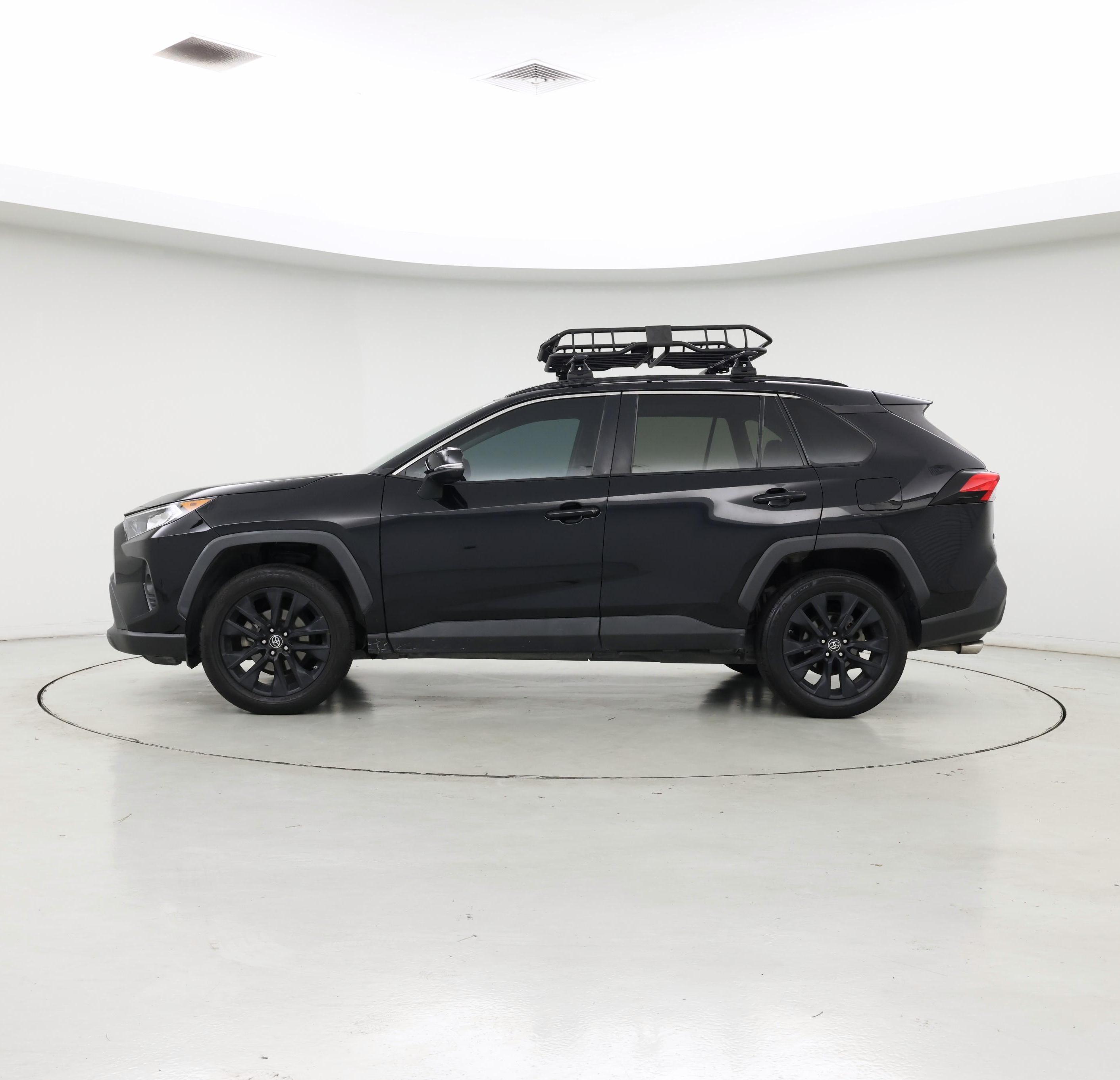 Thumbnail: 2019 Toyota RAV4 - 3