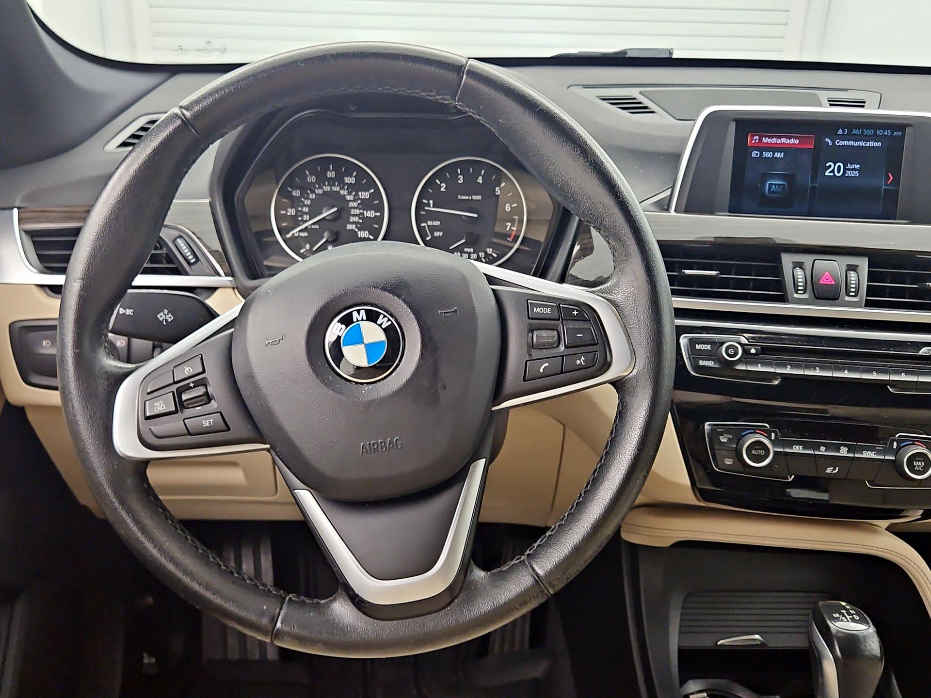 Thumbnail: 2018 BMW X1 - 10