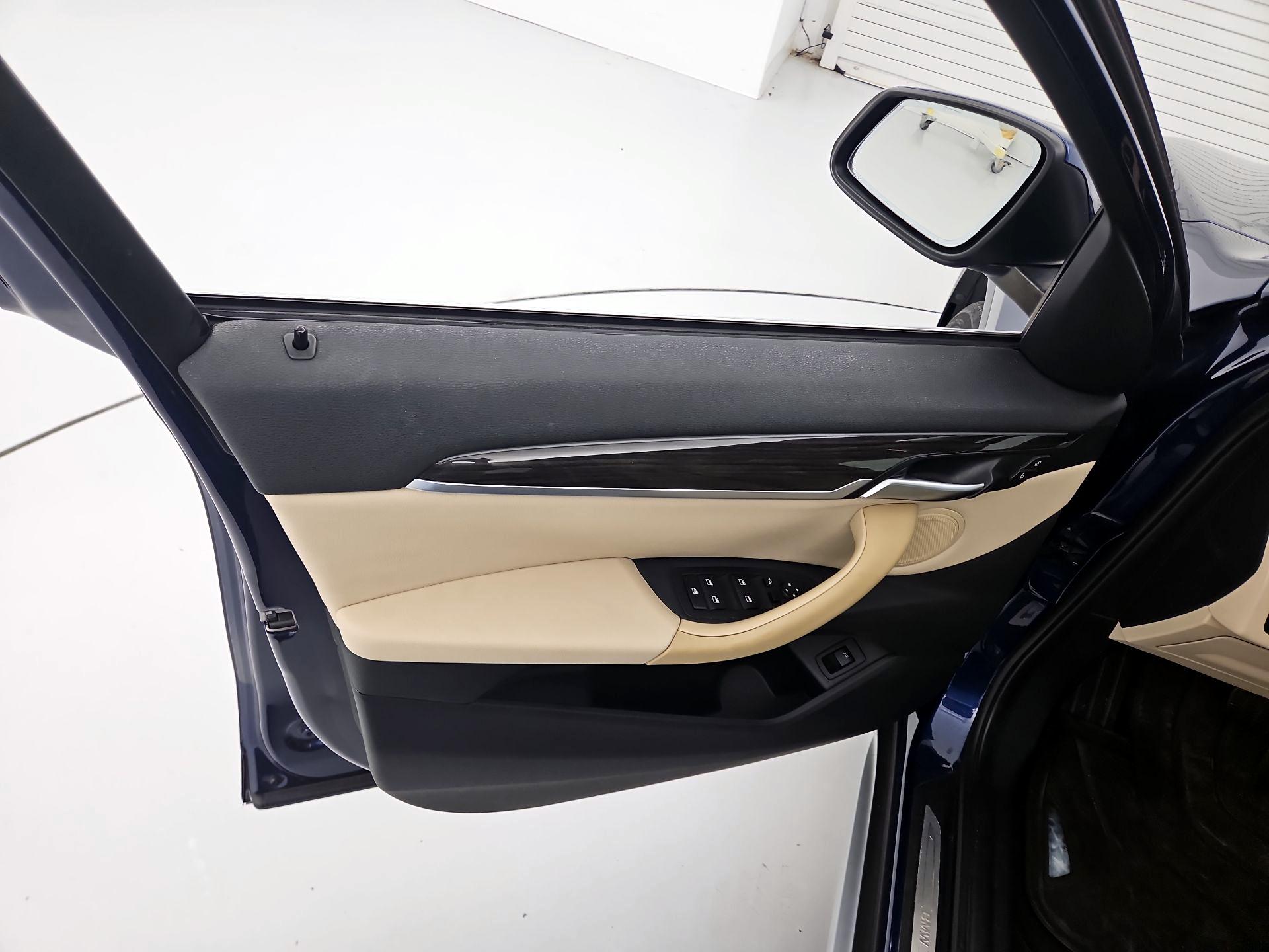 Thumbnail: 2018 BMW X1 - 12