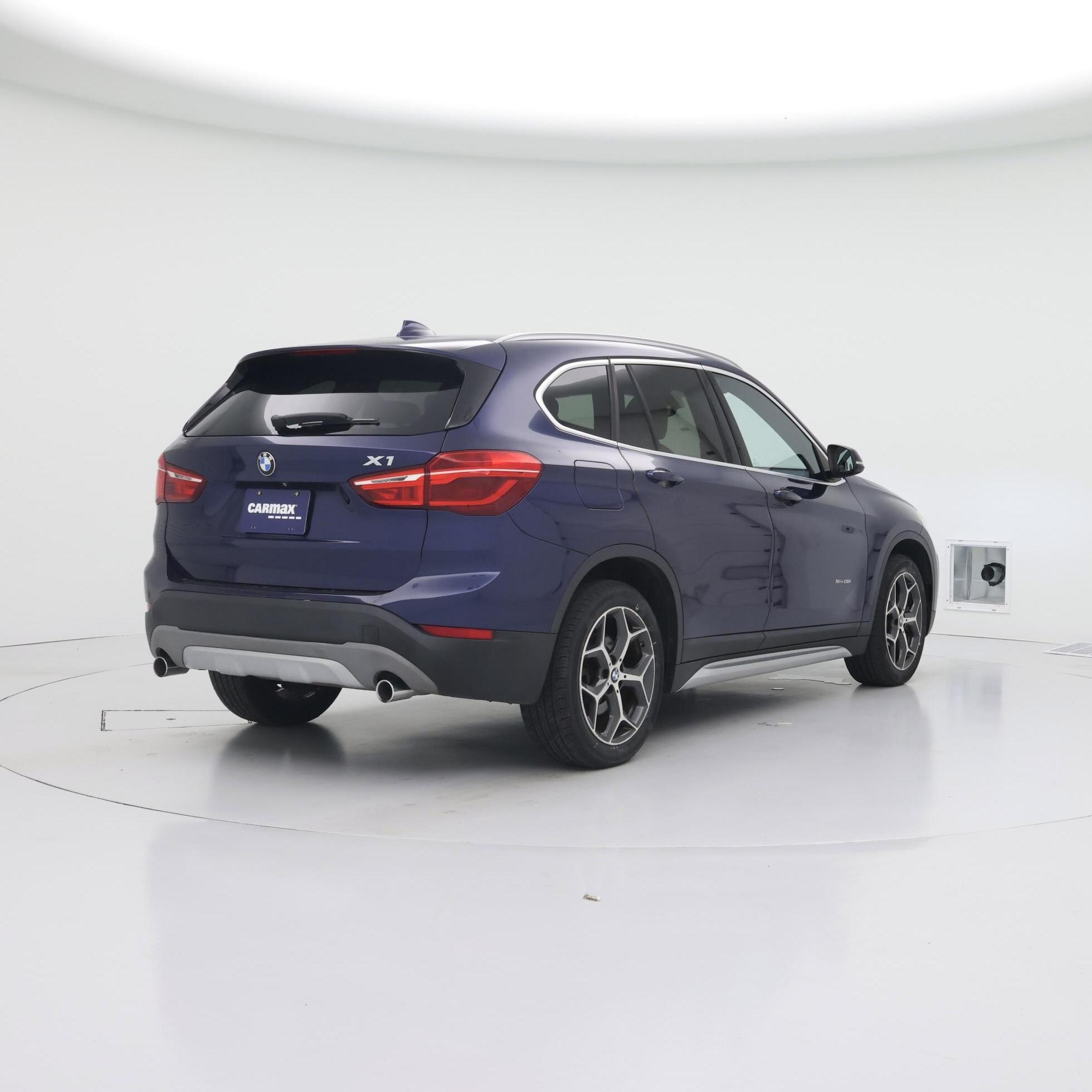 Thumbnail: 2018 BMW X1 - 8