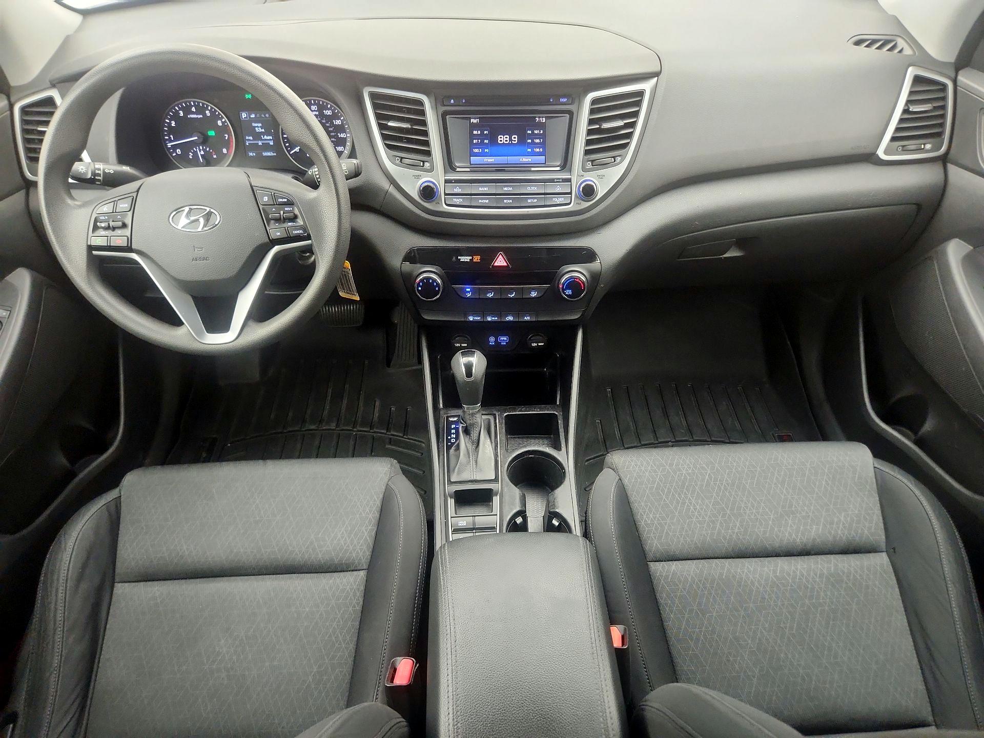 Thumbnail: 2016 Hyundai Tucson - 9