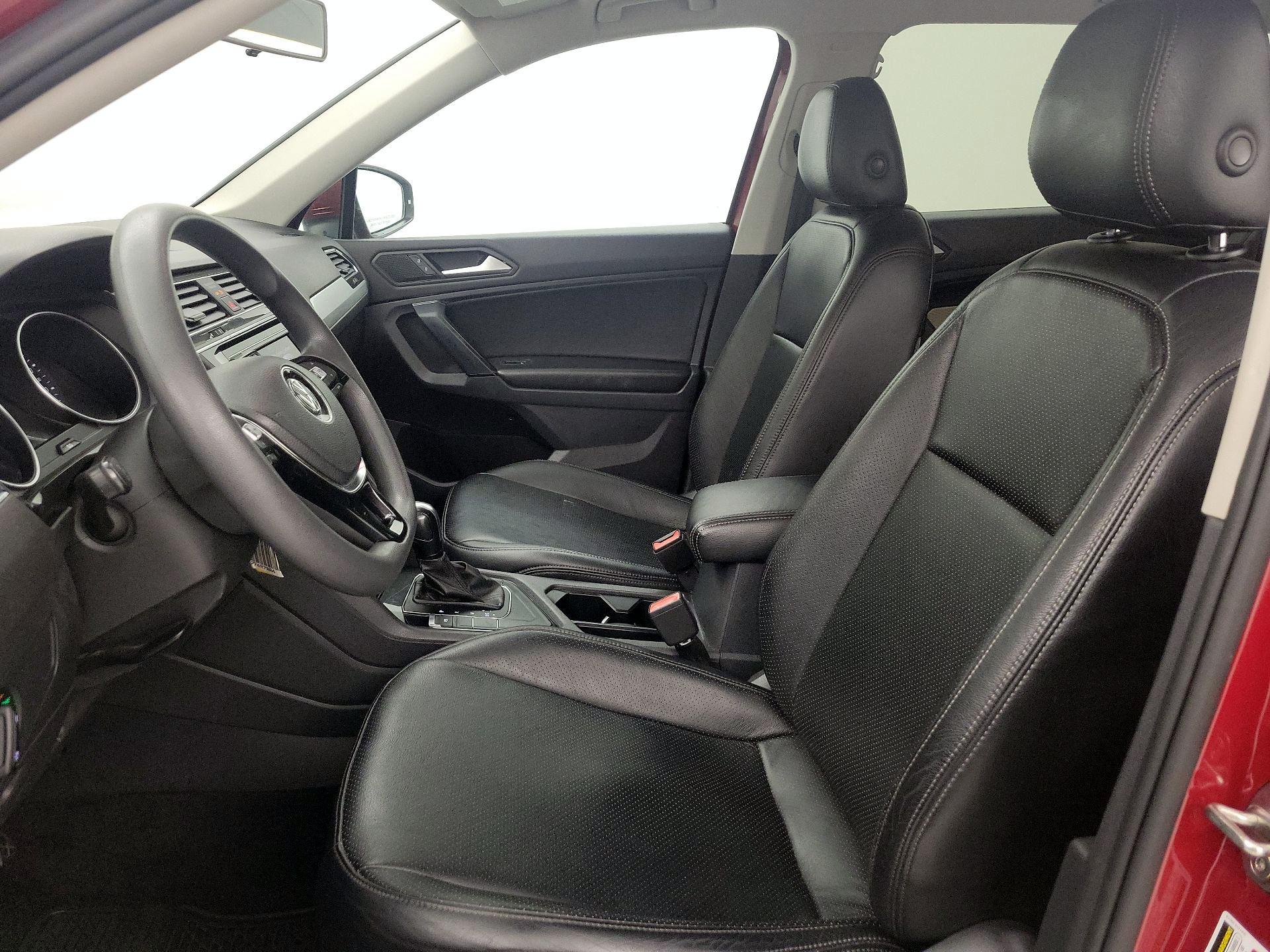 Thumbnail: 2019 Volkswagen Tiguan - 11