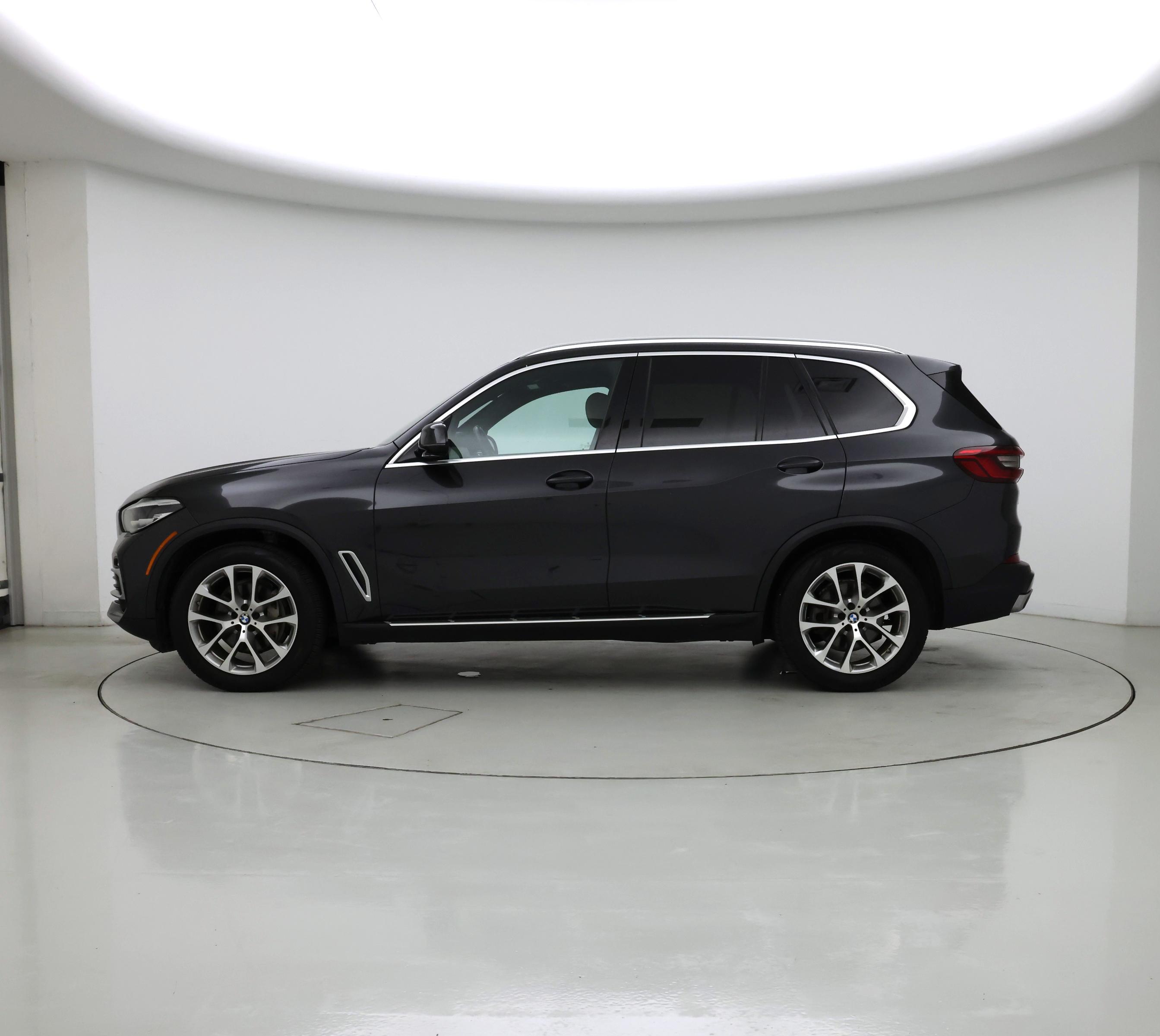 Thumbnail: 2020 BMW X5 - 3