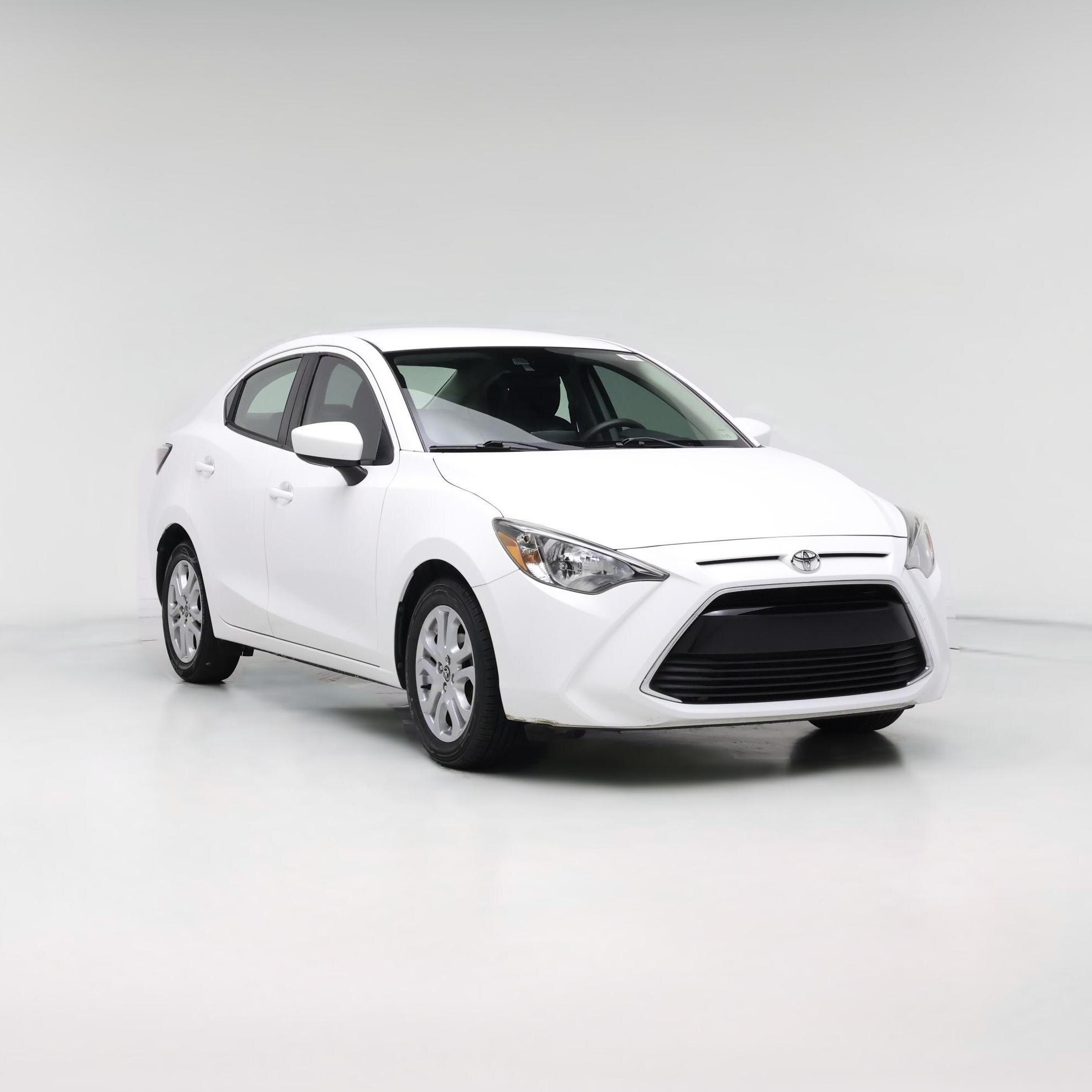 Thumbnail: 2018 Toyota Yaris iA - 1