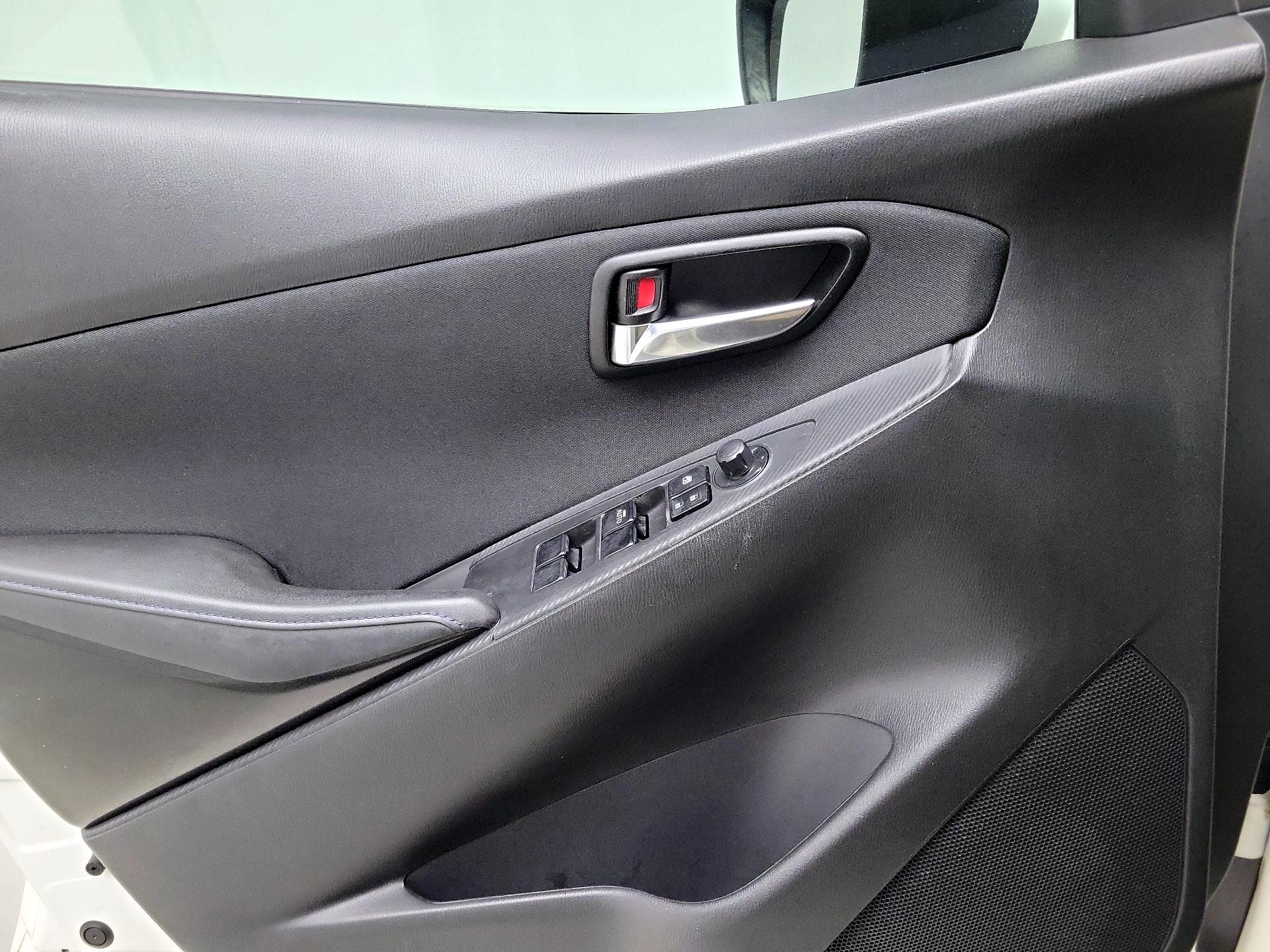 Thumbnail: 2018 Toyota Yaris iA - 12