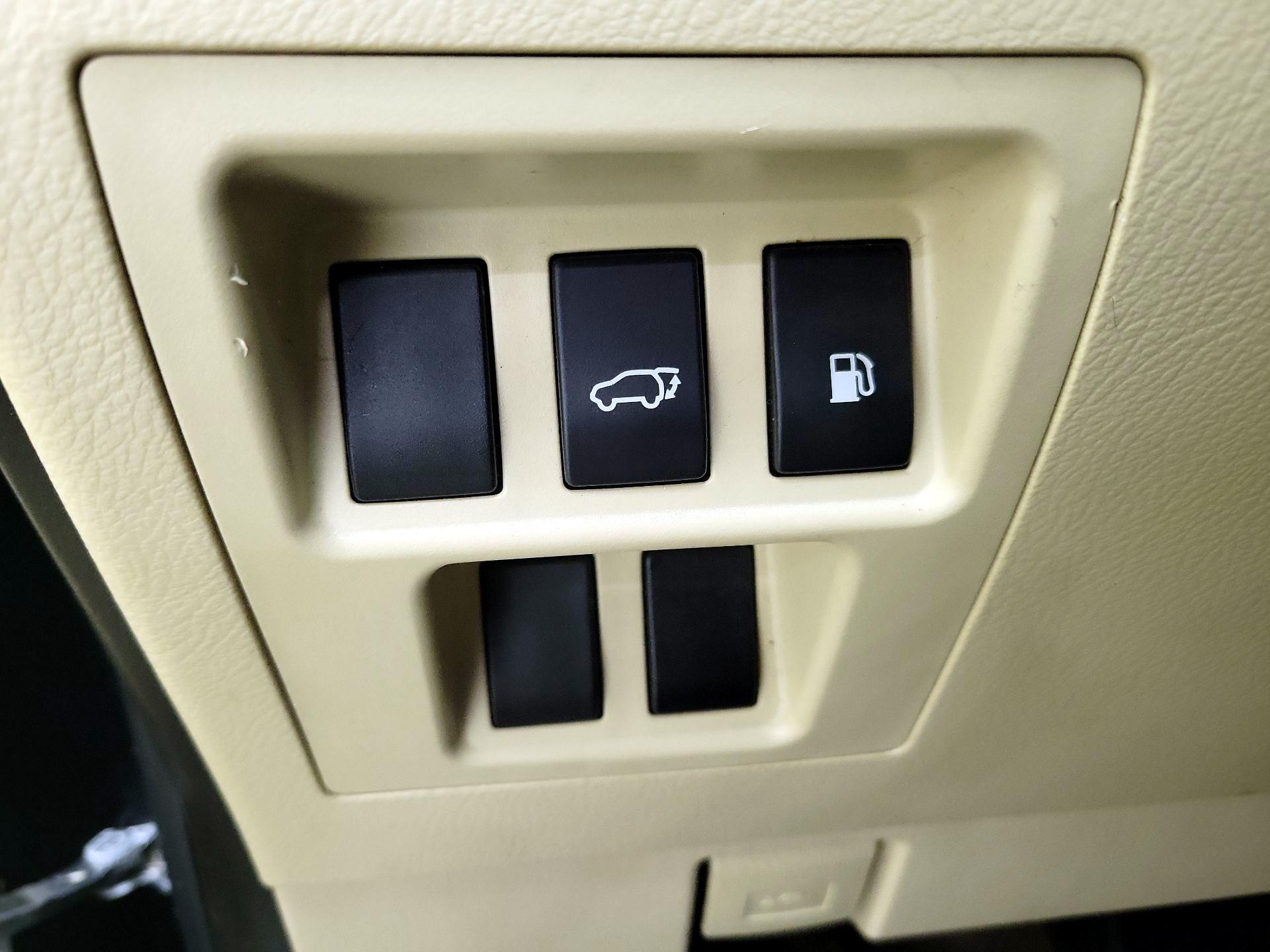 Thumbnail: 2013 Lexus RX - 13