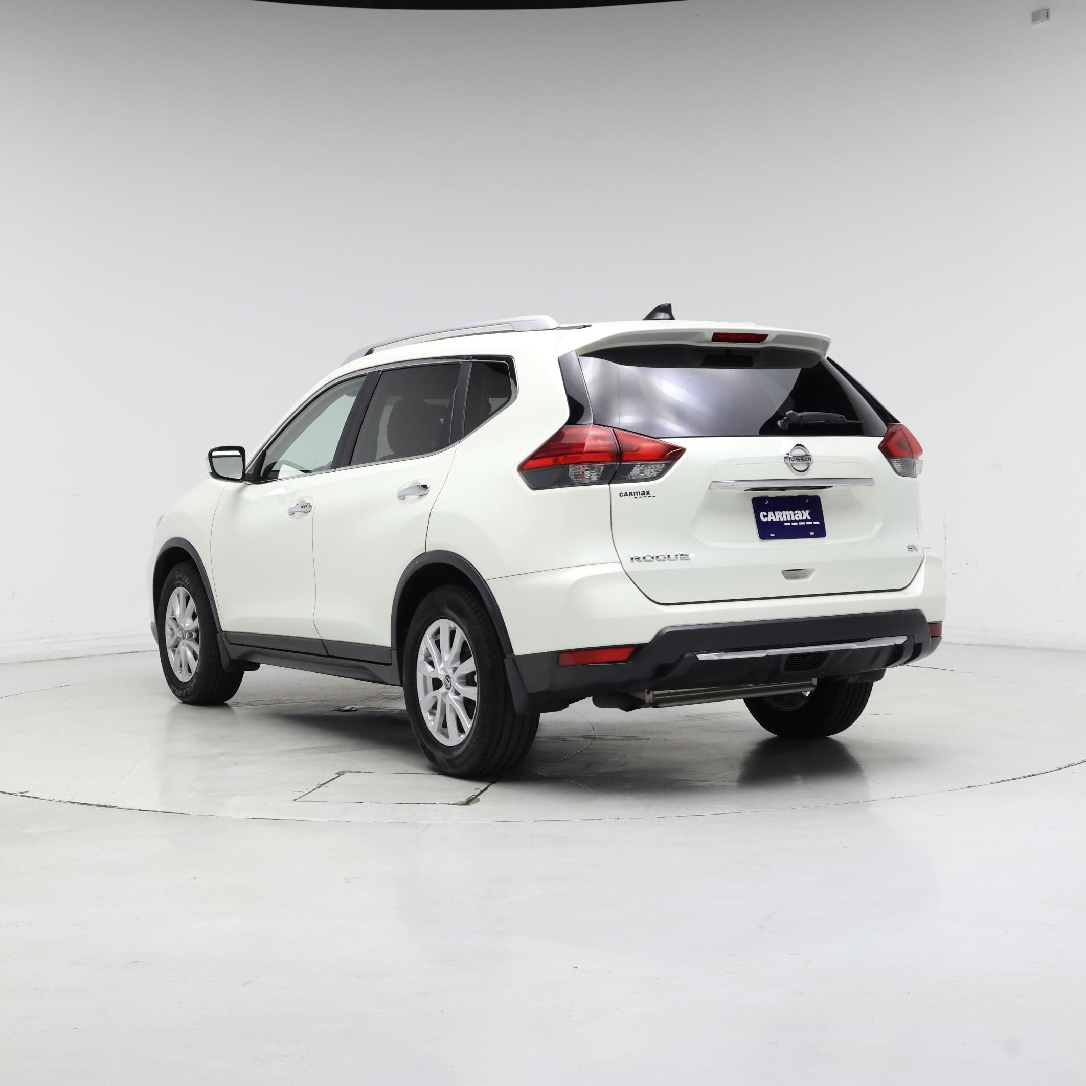 Thumbnail: 2017 Nissan Rogue - 2