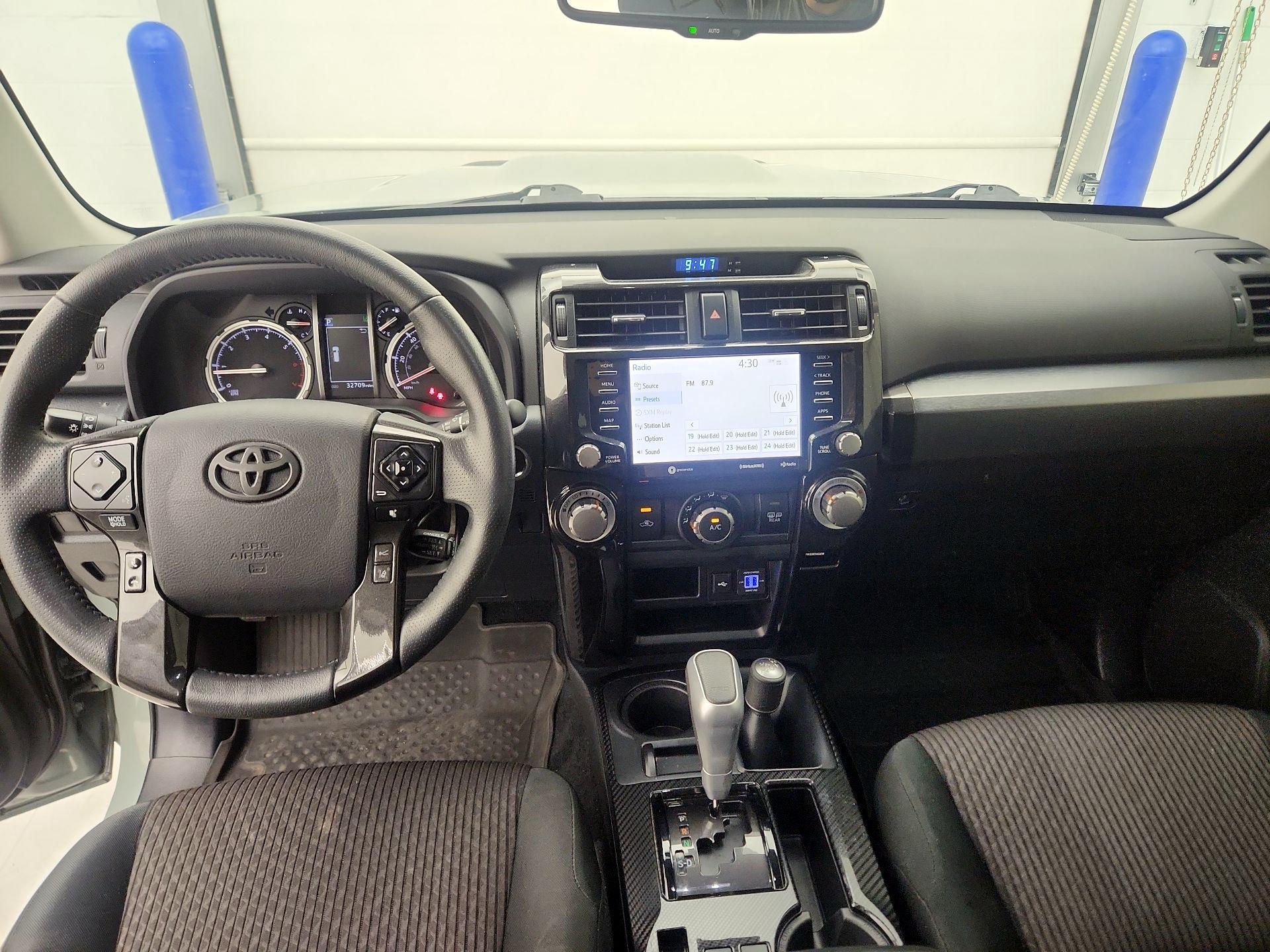 Thumbnail: 2022 Toyota 4Runner - 9