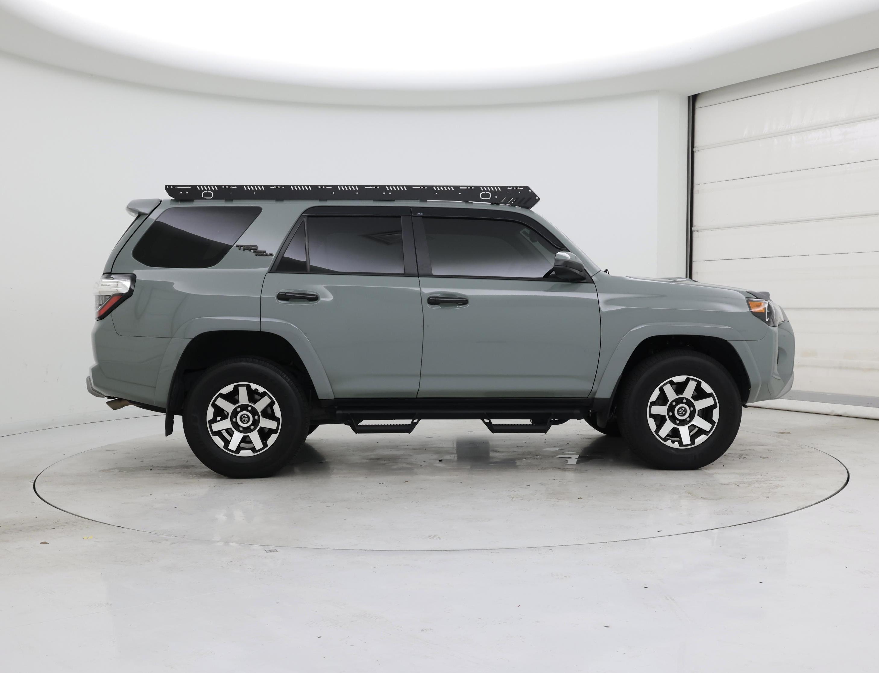 Thumbnail: 2022 Toyota 4Runner - 7
