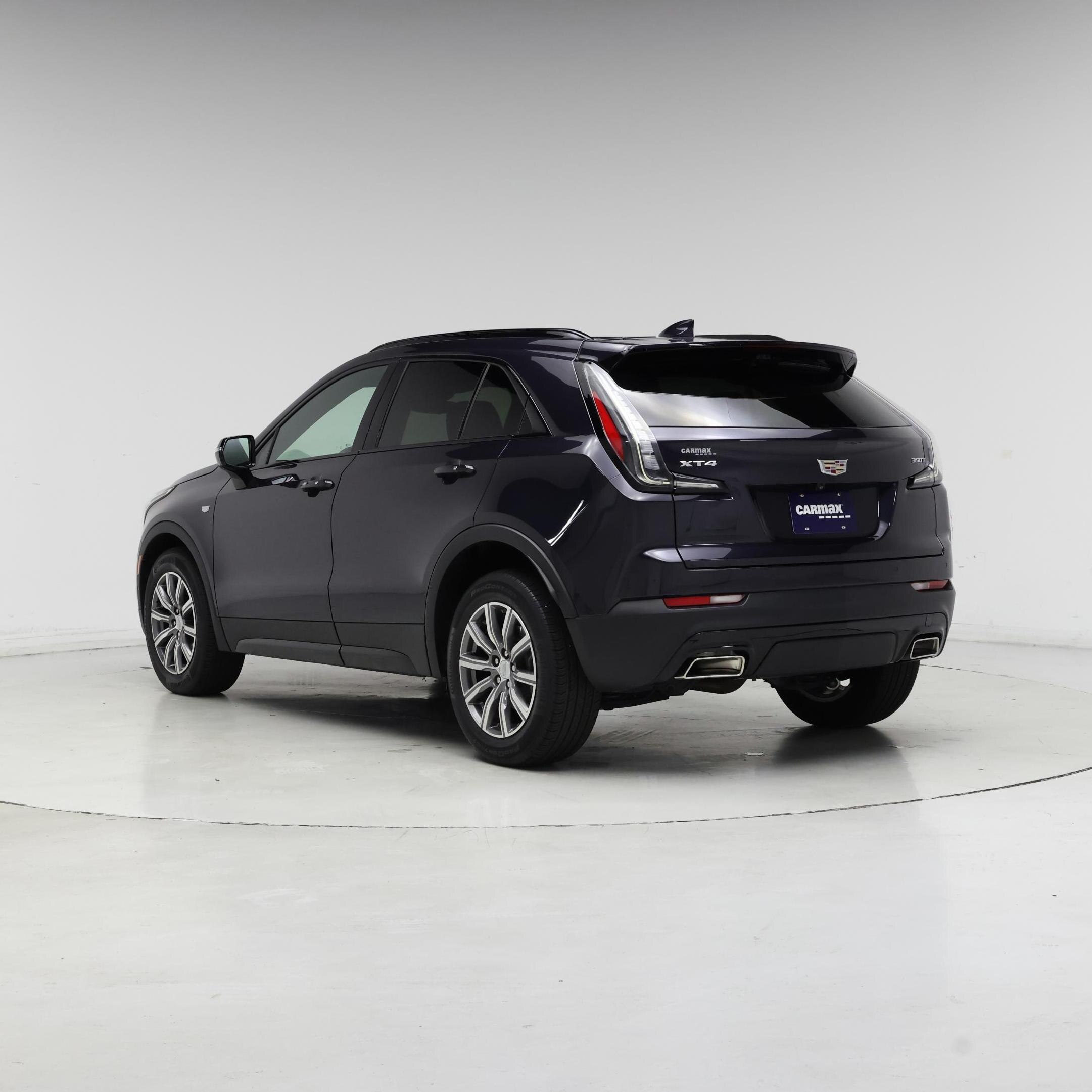 Thumbnail: 2022 Cadillac XT4 - 2