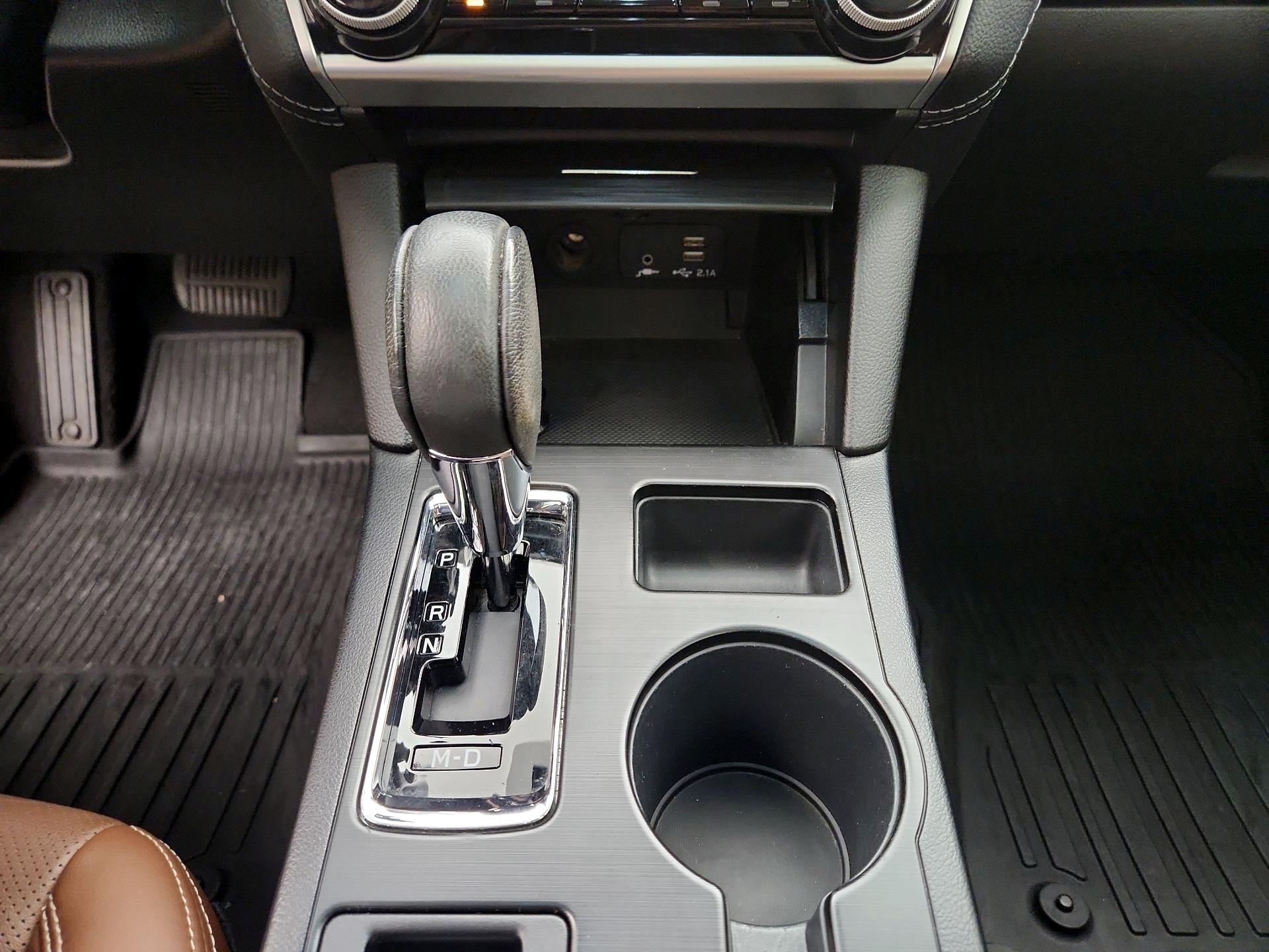 Thumbnail: 2019 Subaru Outback - 18