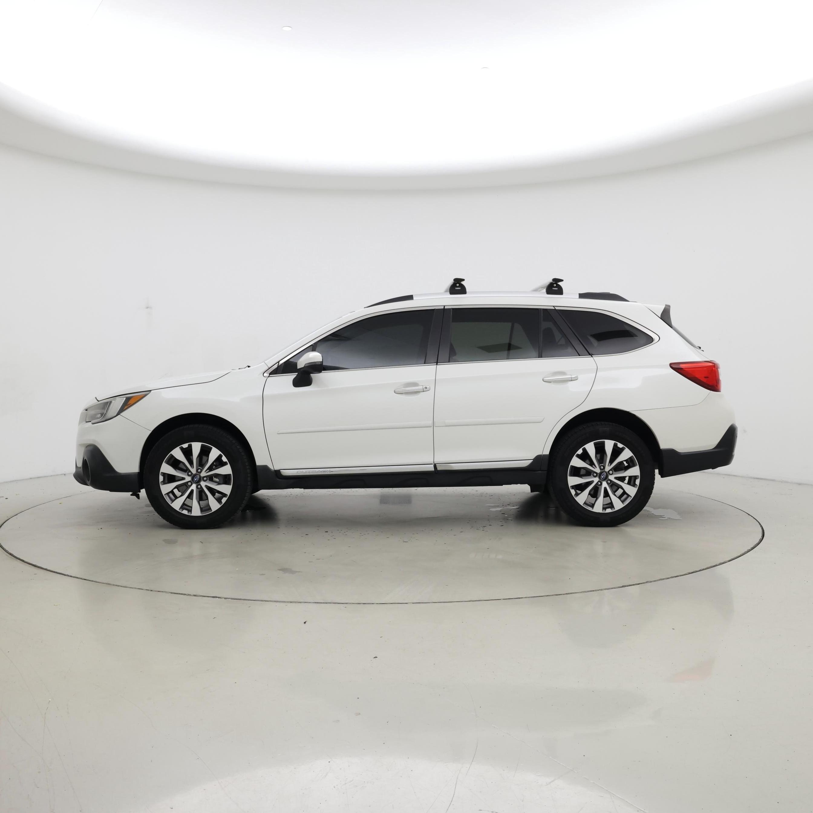 Thumbnail: 2019 Subaru Outback - 3