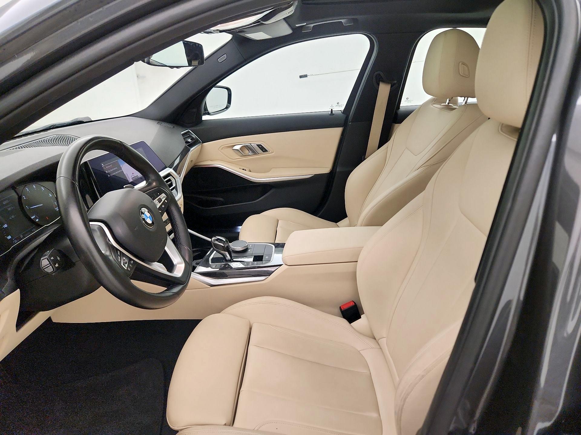 Thumbnail: 2021 BMW 3 Series - 11