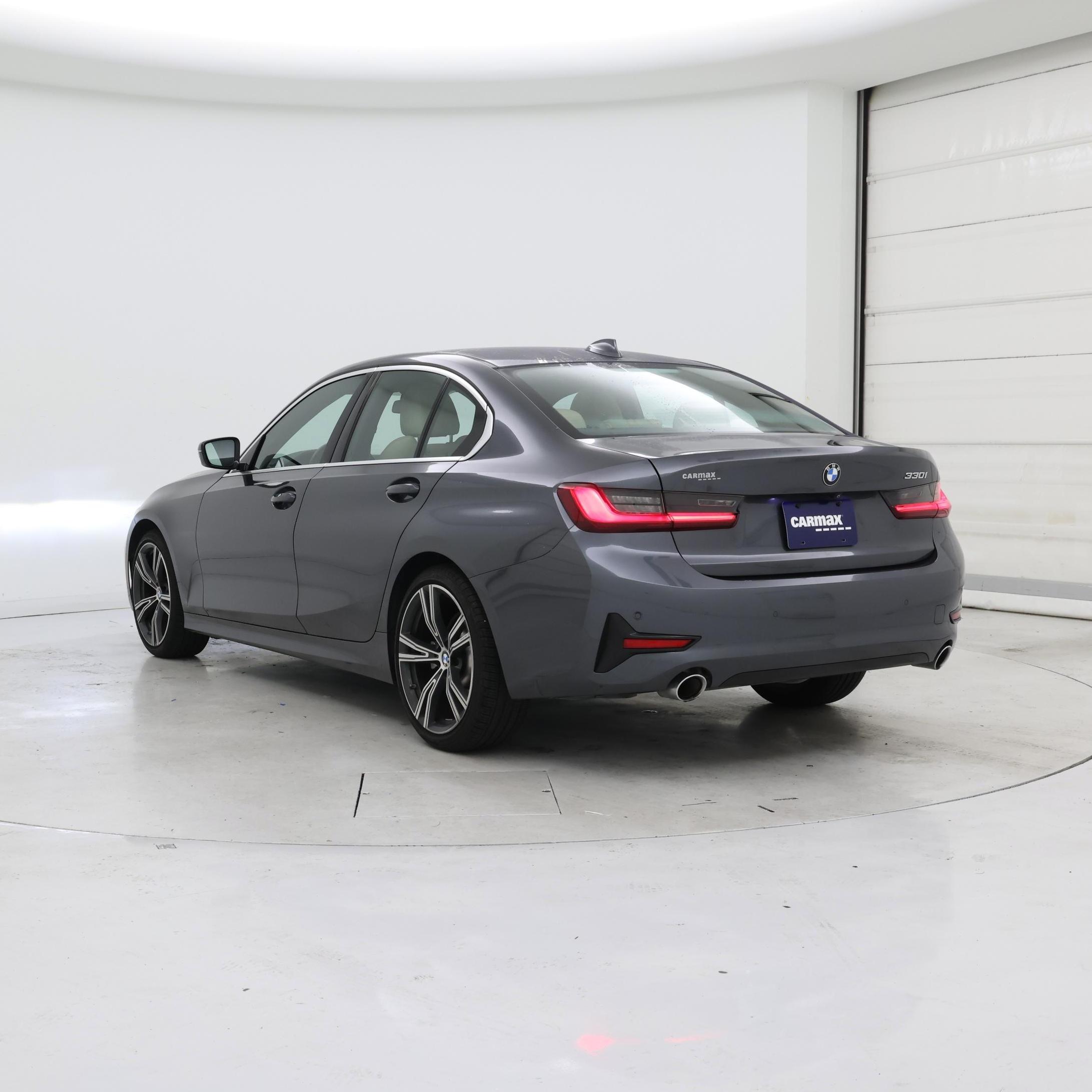 Thumbnail: 2021 BMW 3 Series - 2