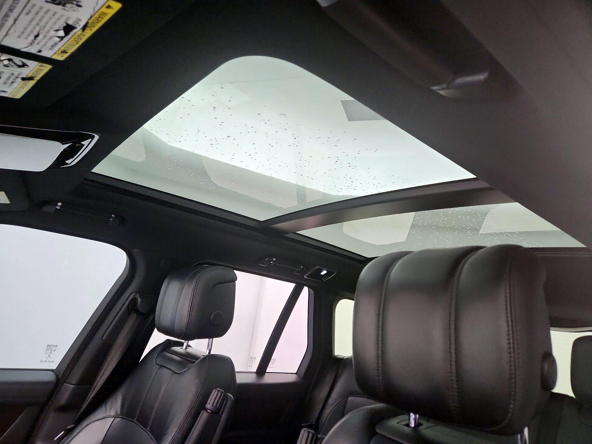 Thumbnail: 2020 Land Rover Range Rover - 20