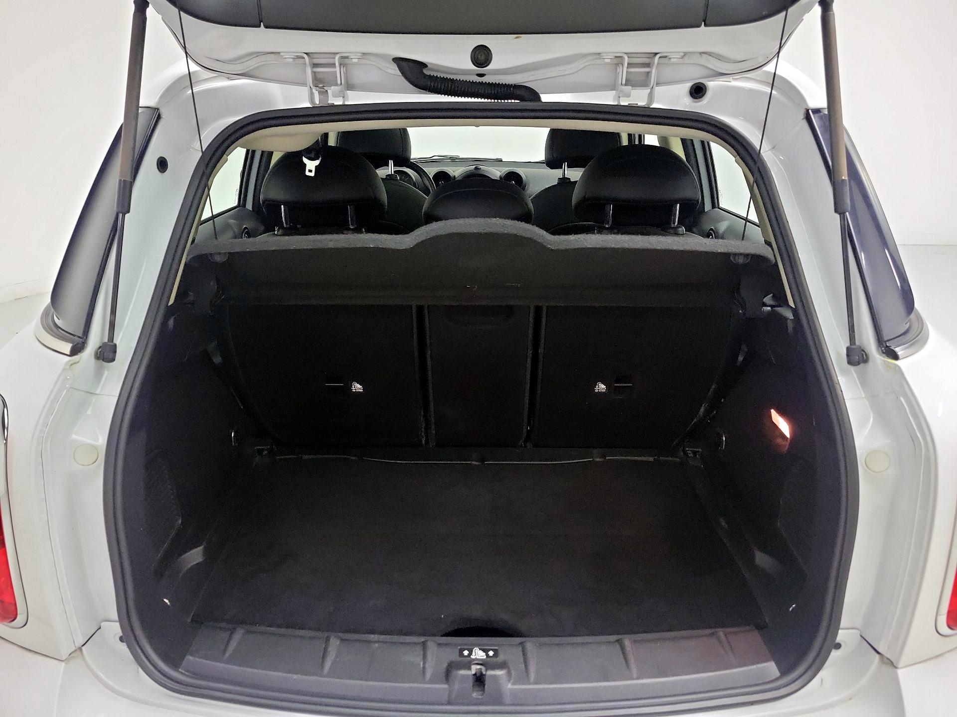 Thumbnail: 2015 MINI Cooper Countryman - 18
