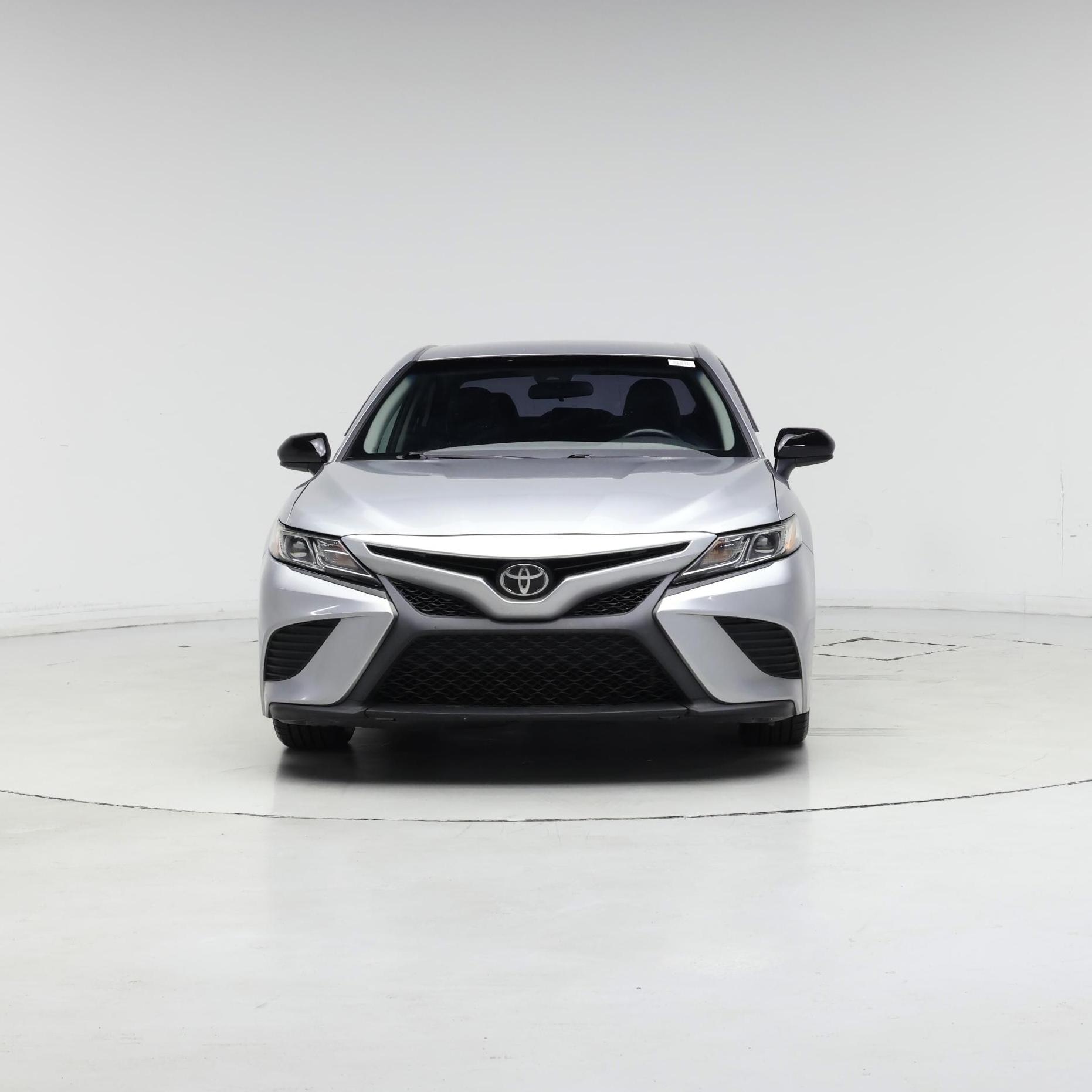 Thumbnail: 2019 Toyota Camry - 5