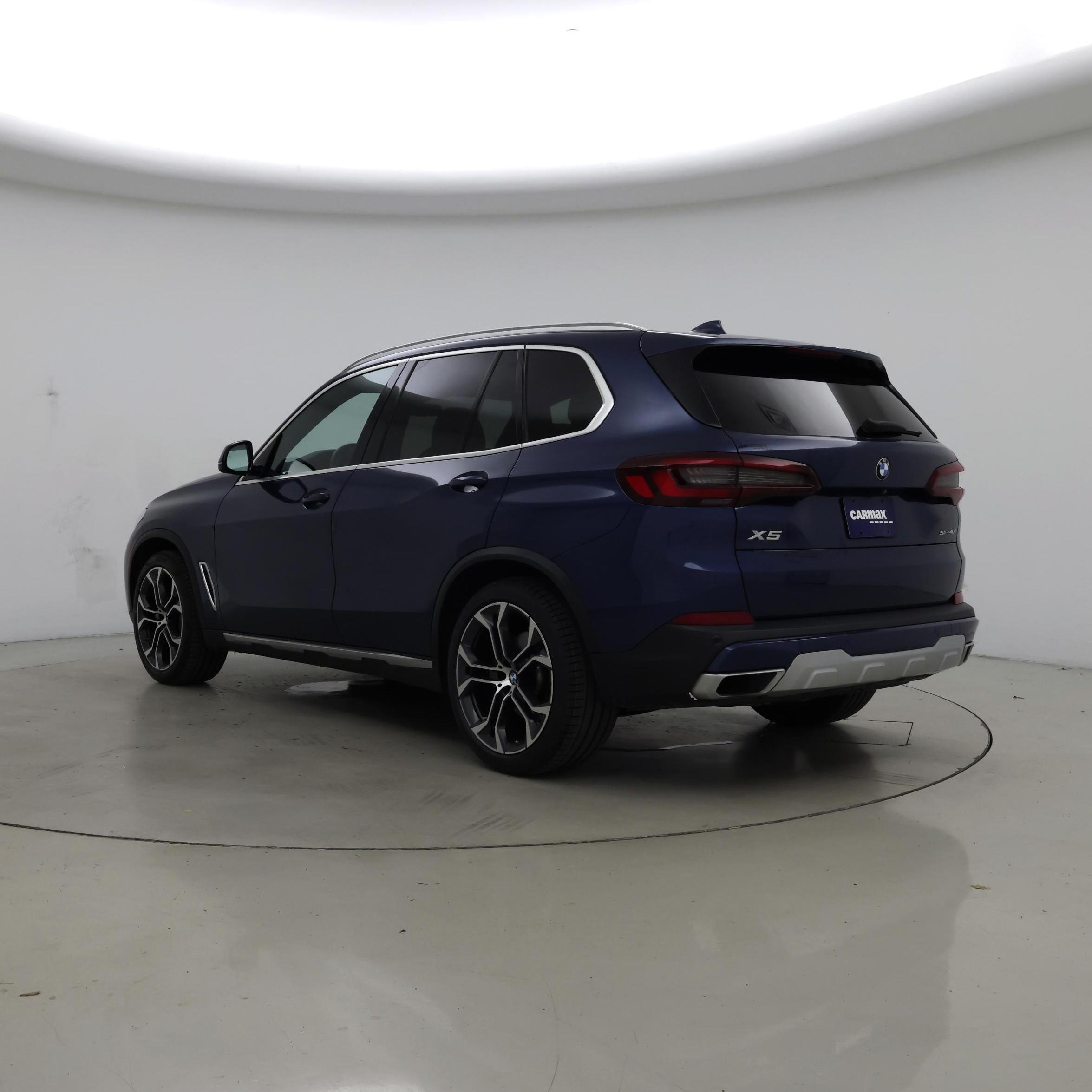Thumbnail: 2021 BMW X5 - 2