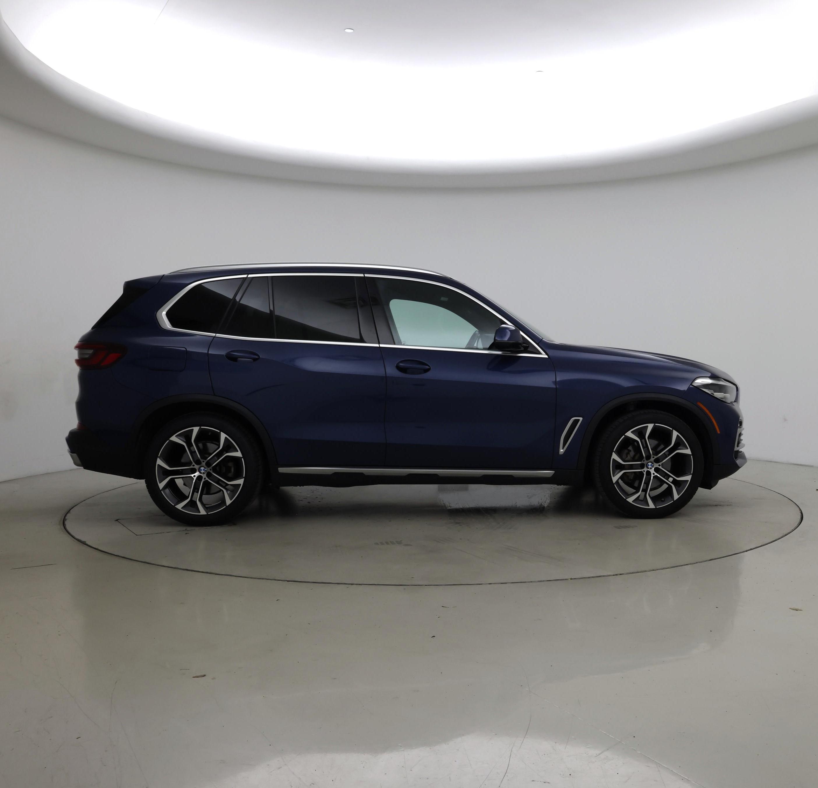 Thumbnail: 2021 BMW X5 - 7