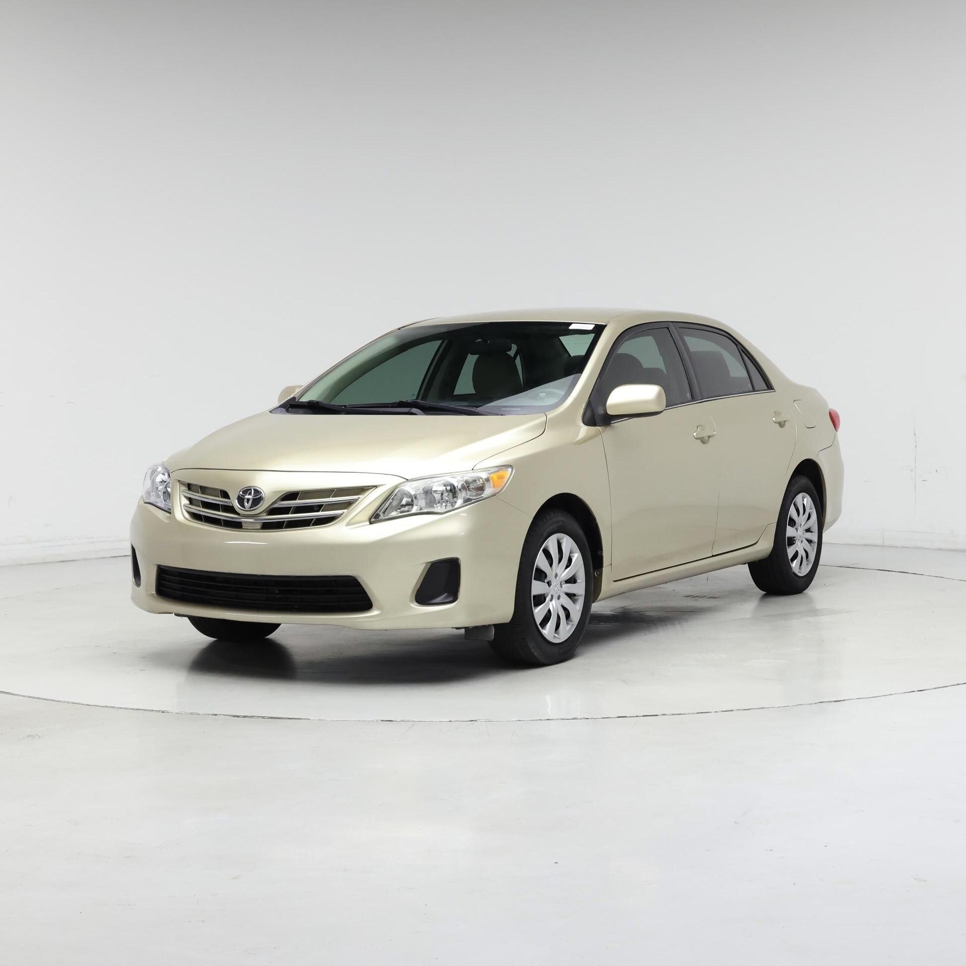 Thumbnail: 2013 Toyota Corolla - 4