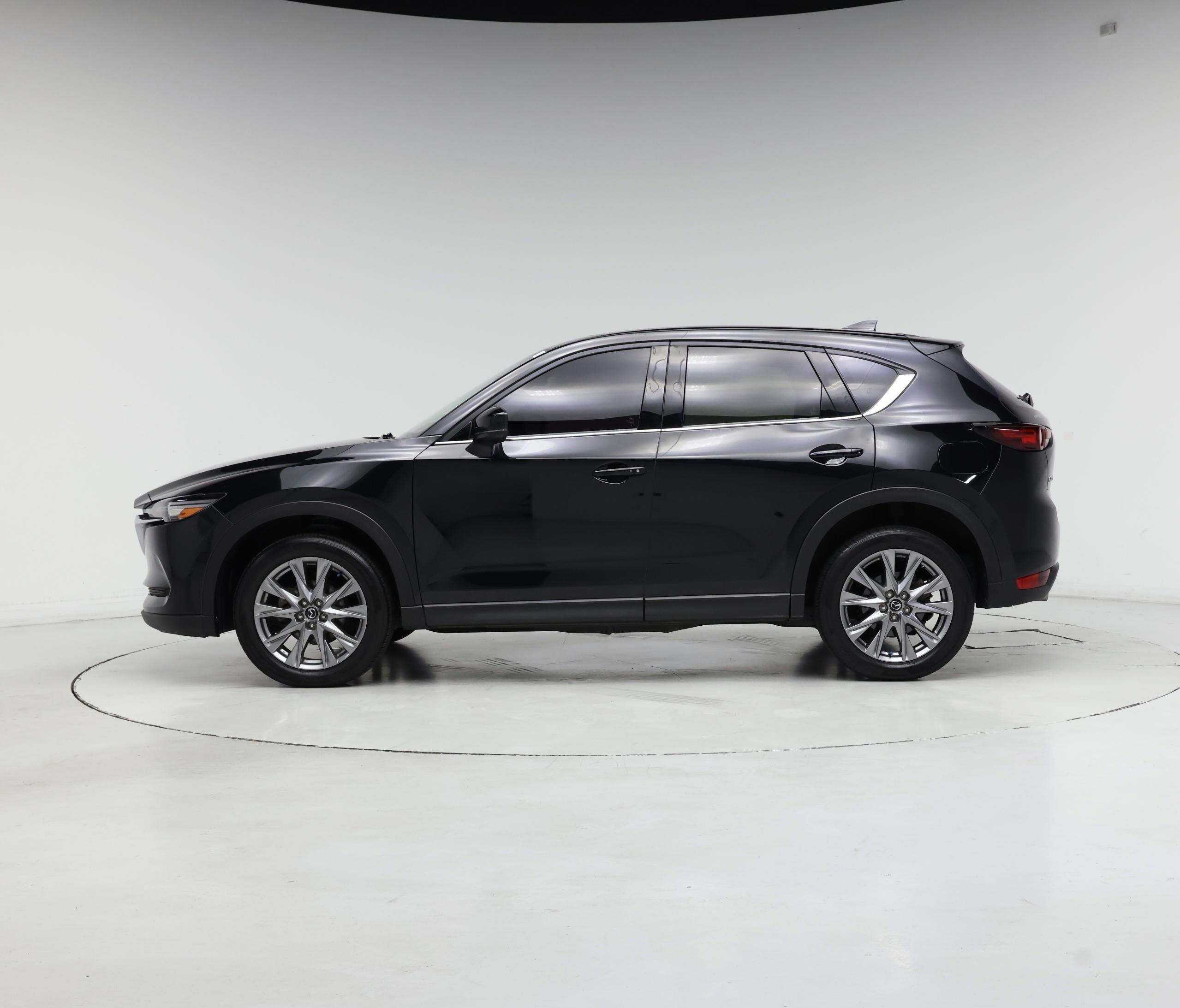 Thumbnail: 2021 Mazda CX-5 - 3