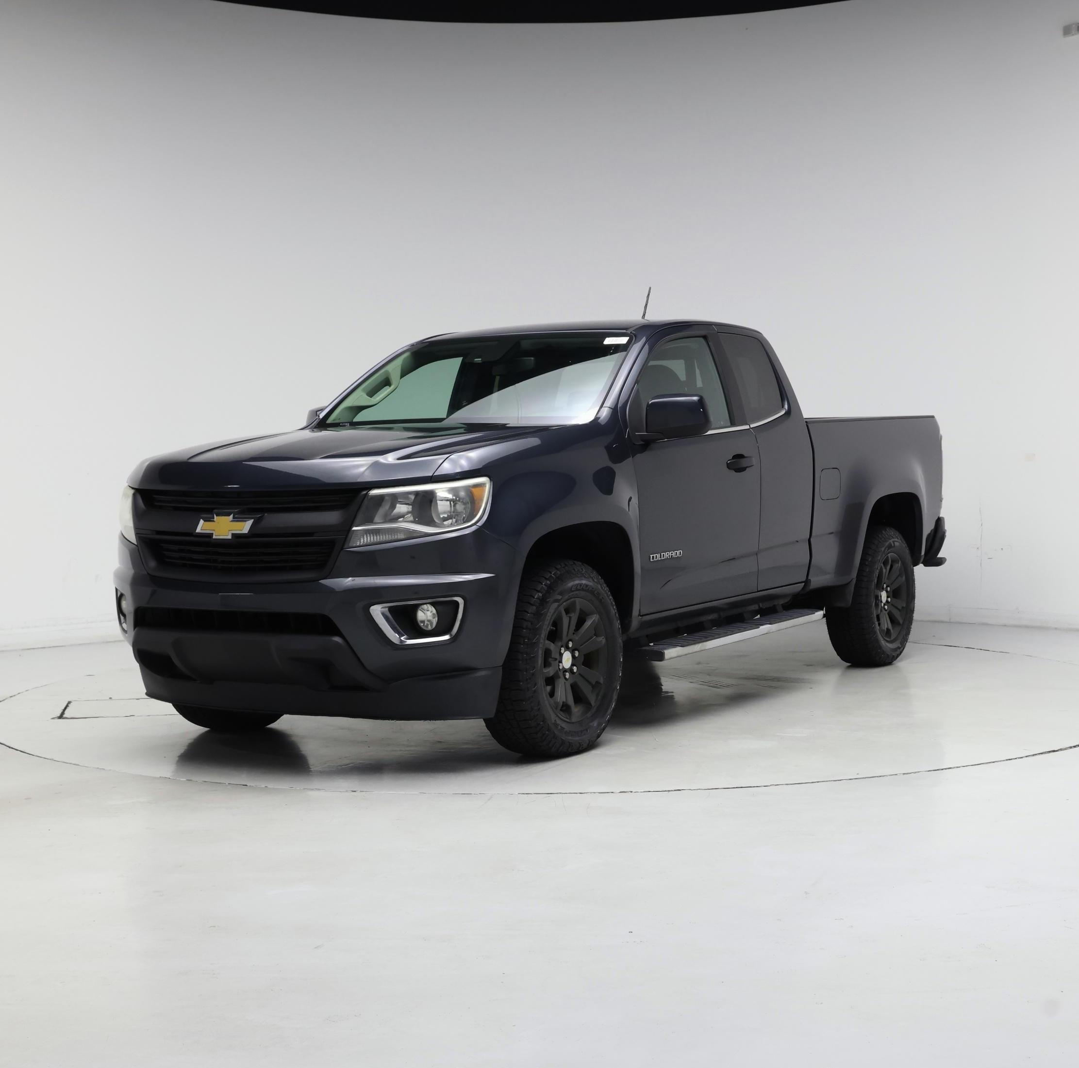 Thumbnail: 2017 Chevrolet Colorado - 4
