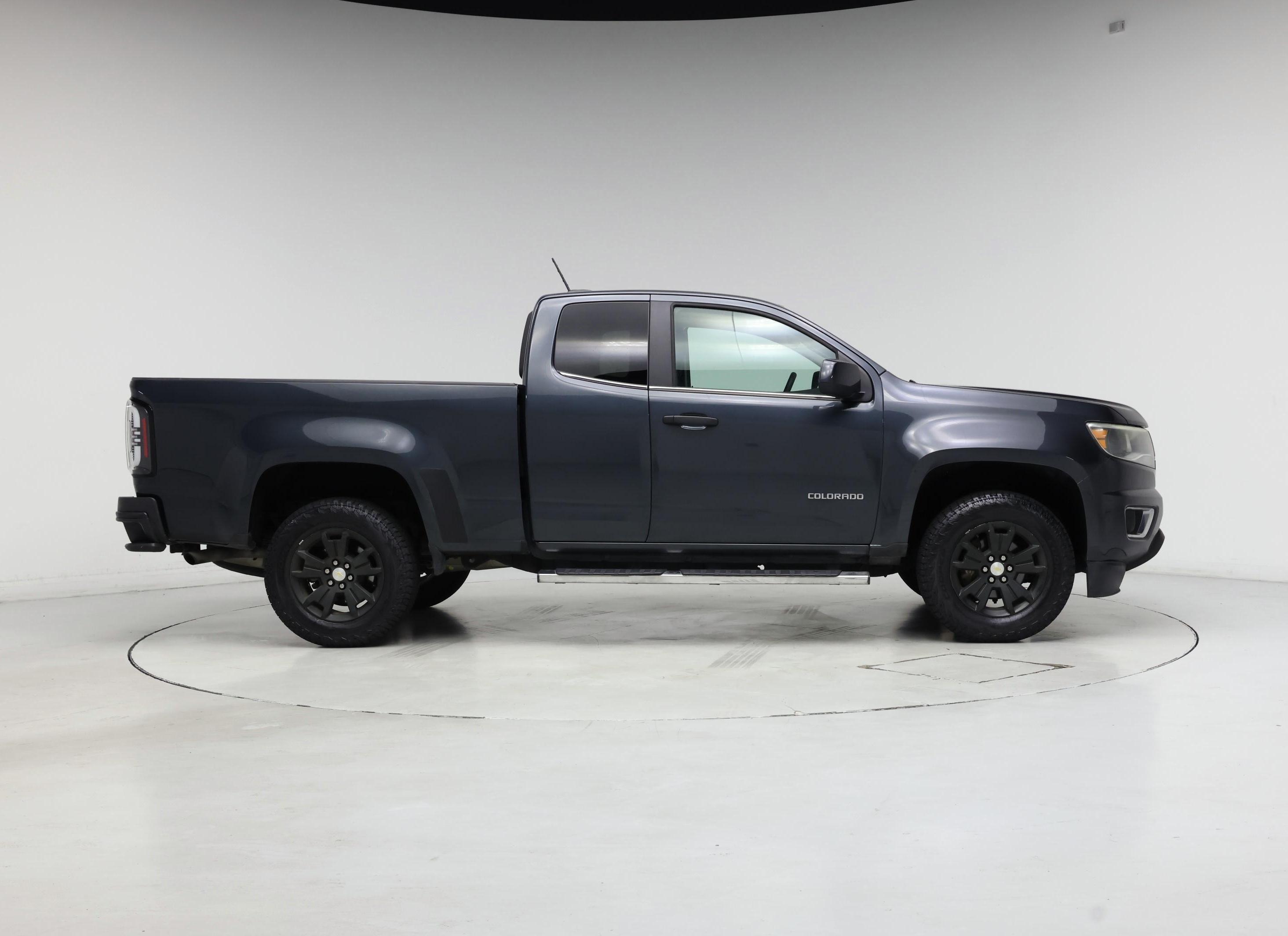 Thumbnail: 2017 Chevrolet Colorado - 7