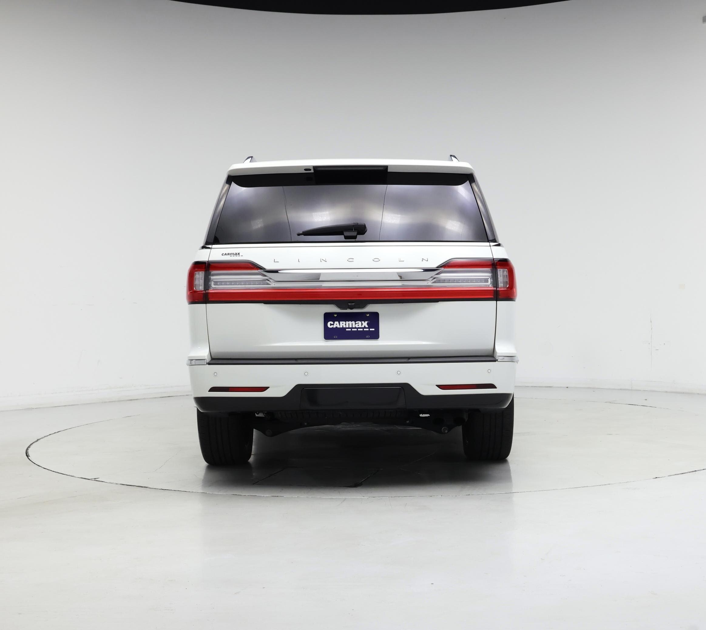Thumbnail: 2021 Lincoln Navigator - 6